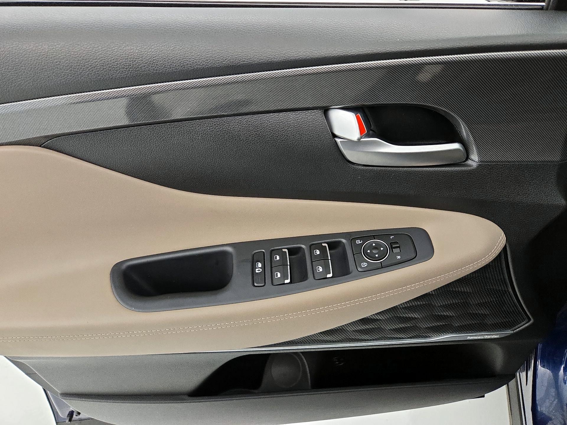 Thumbnail: 2021 Hyundai Santa Fe - 12