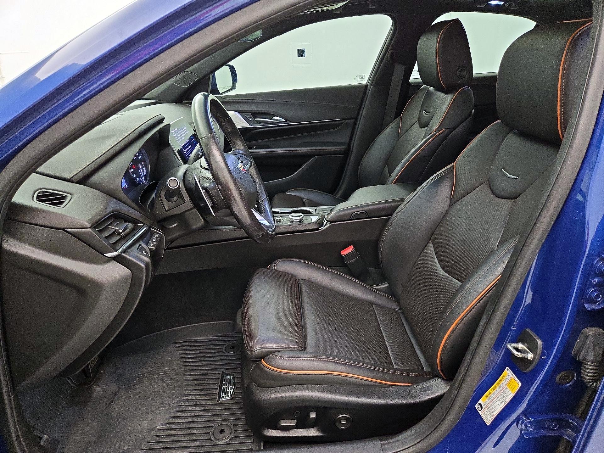 Thumbnail: 2020 Cadillac CT4 - 11