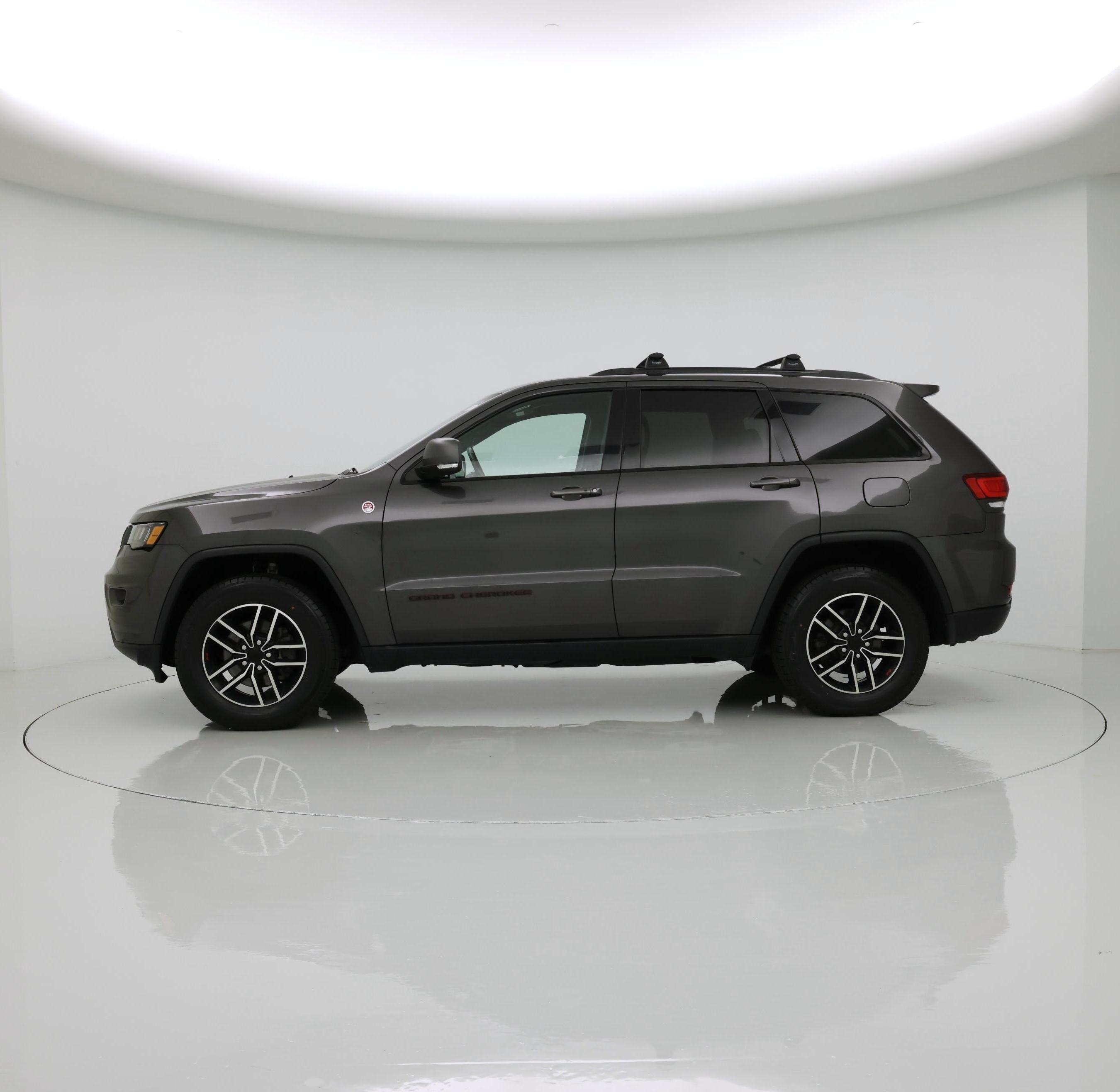 Thumbnail: 2020 Jeep Grand Cherokee - 3