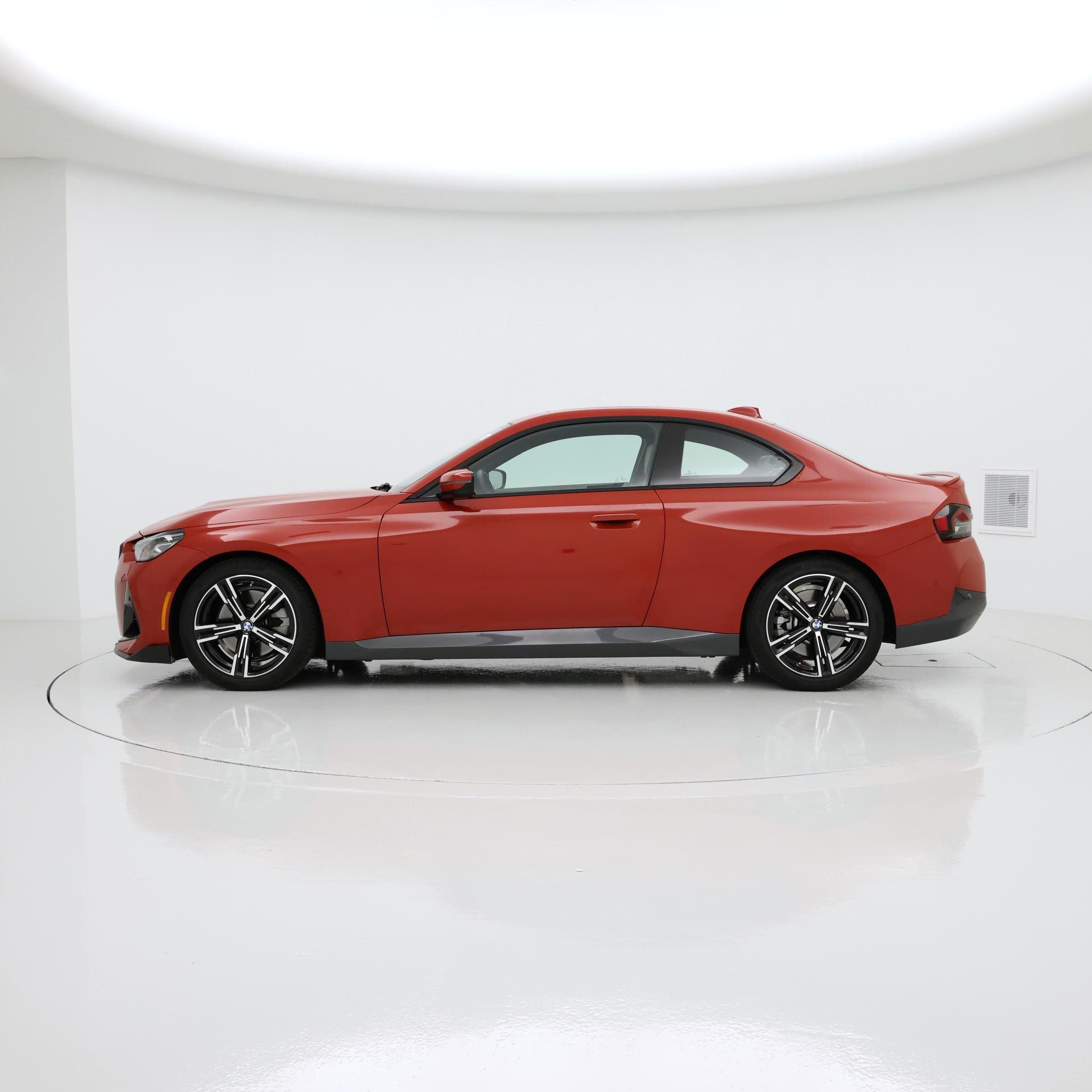 Thumbnail: 2022 BMW 2 Series - 3