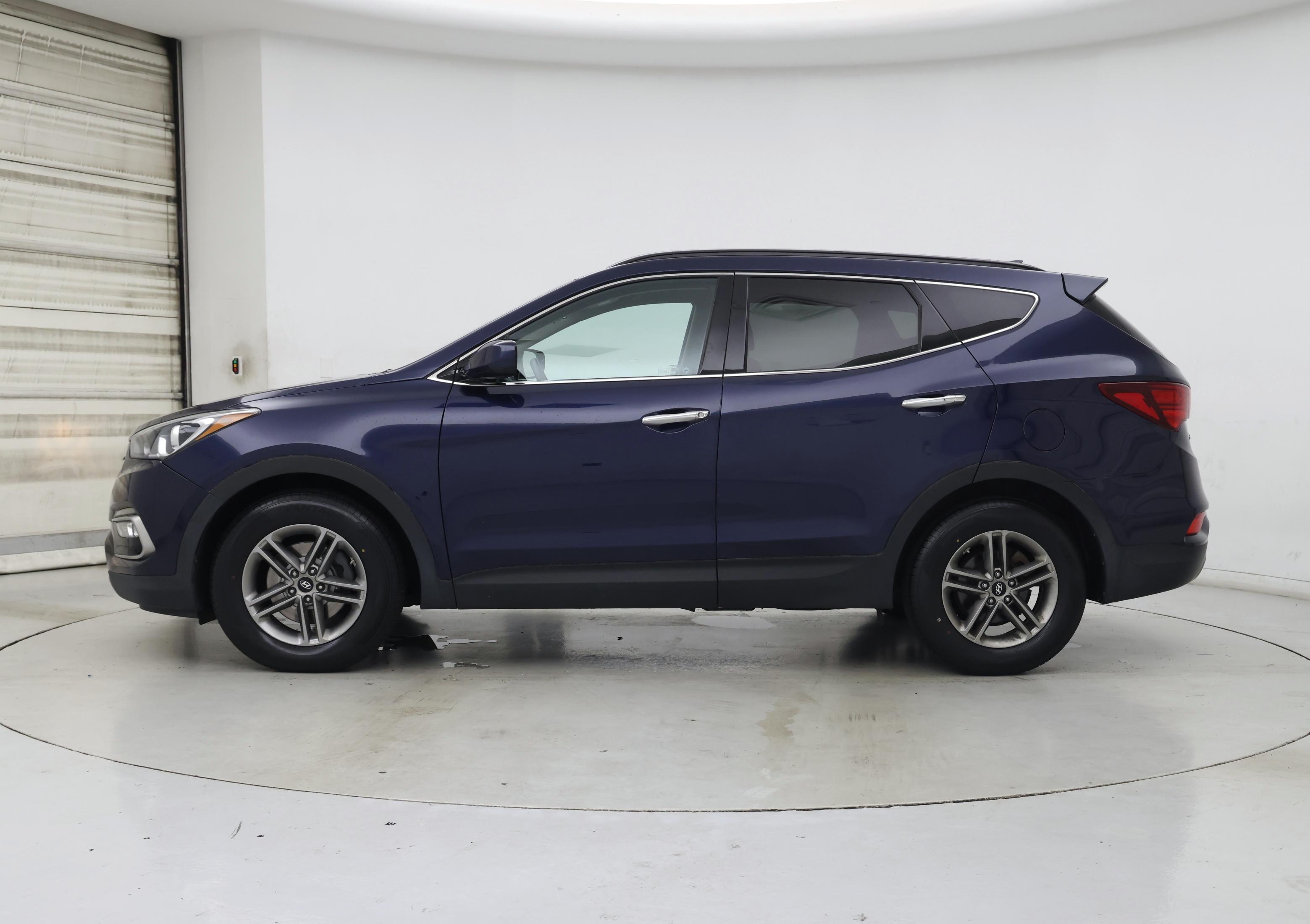 Thumbnail: 2017 Hyundai Santa Fe - 3
