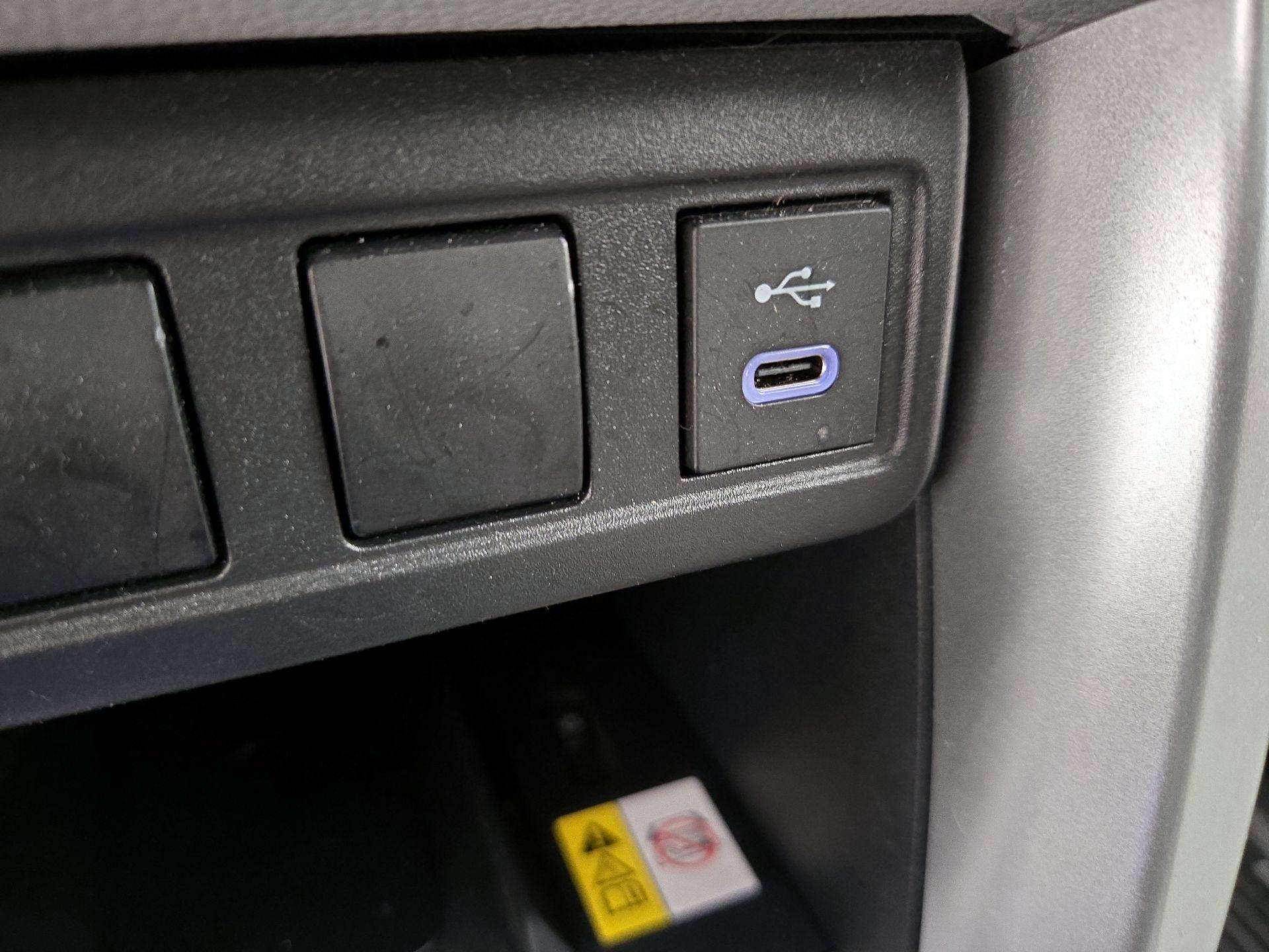 Thumbnail: 2023 Toyota Corolla Cross - 18