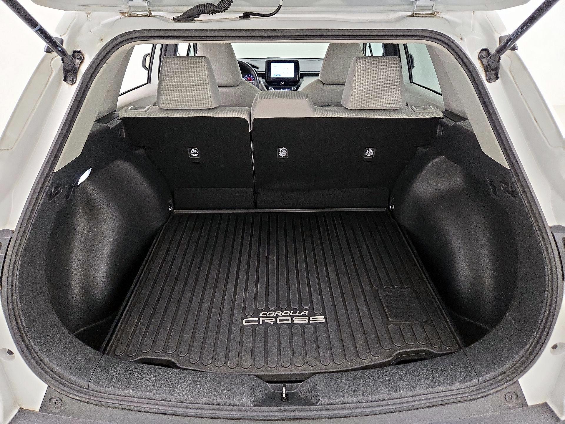 Thumbnail: 2023 Toyota Corolla Cross - 20