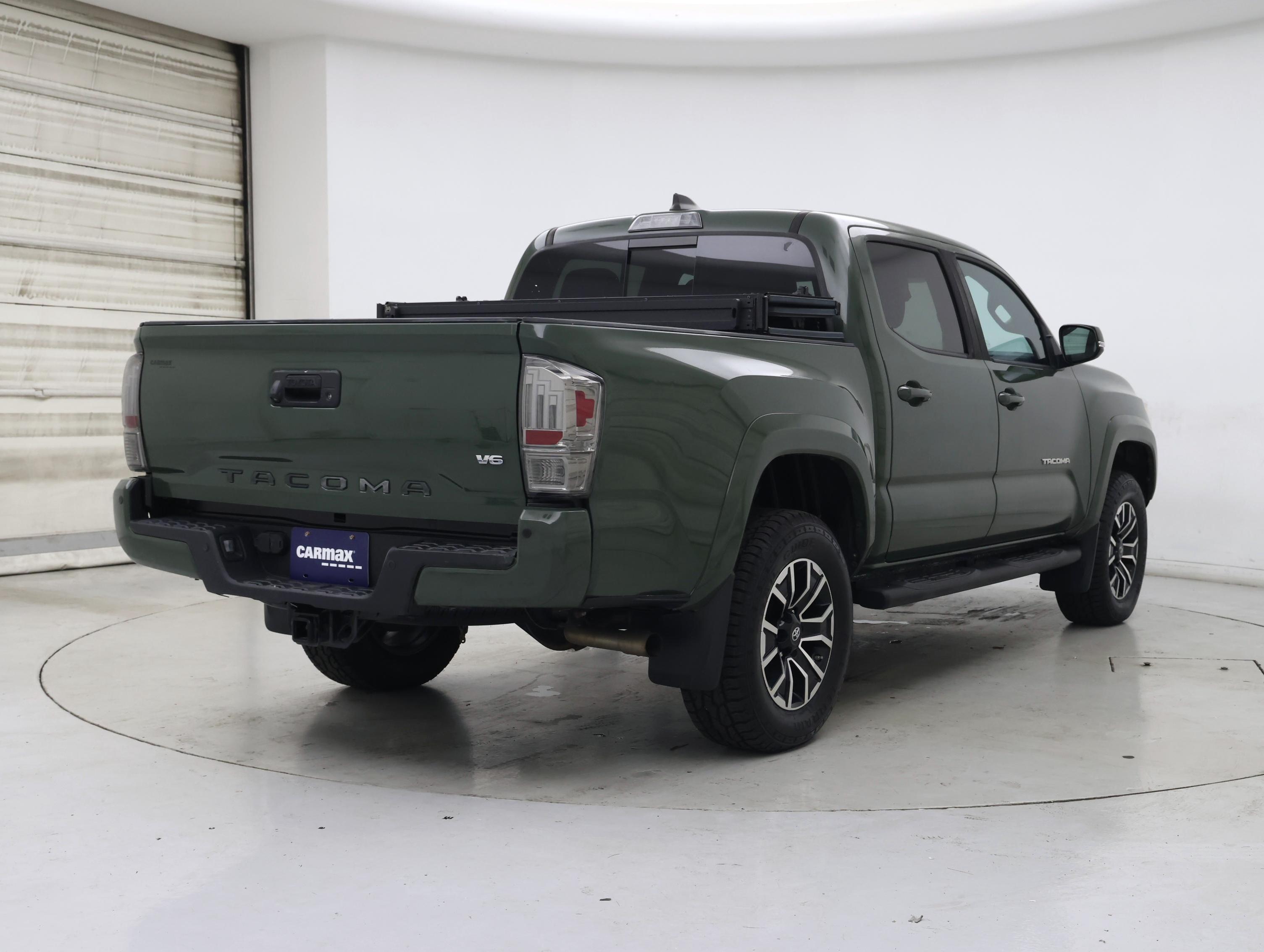 Thumbnail: 2021 Toyota Tacoma - 8