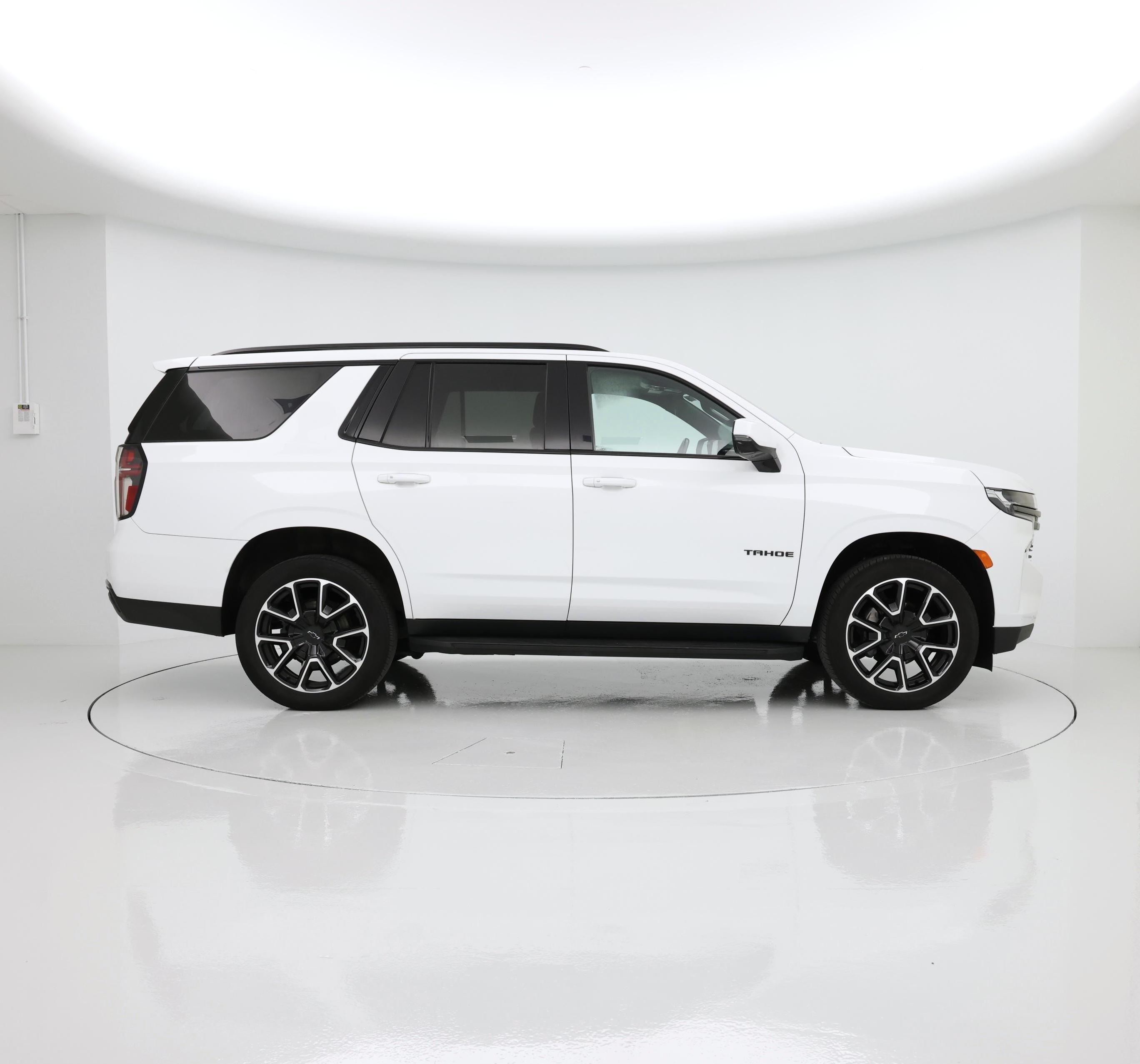 Thumbnail: 2021 Chevrolet Tahoe - 7