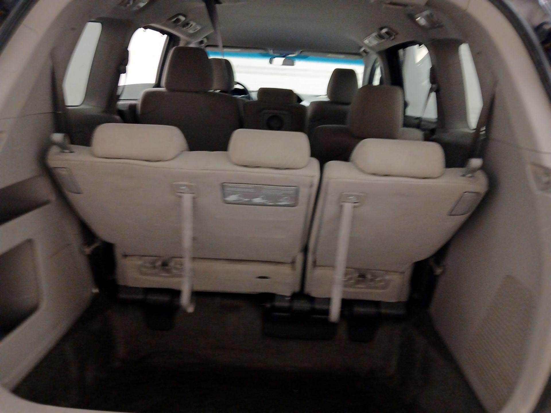 Thumbnail: 2014 Honda Odyssey - 19