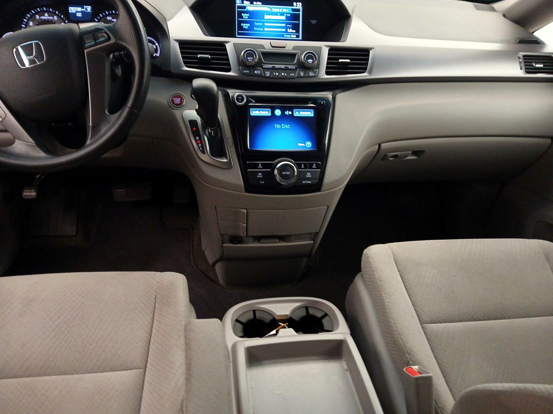 Thumbnail: 2014 Honda Odyssey - 8