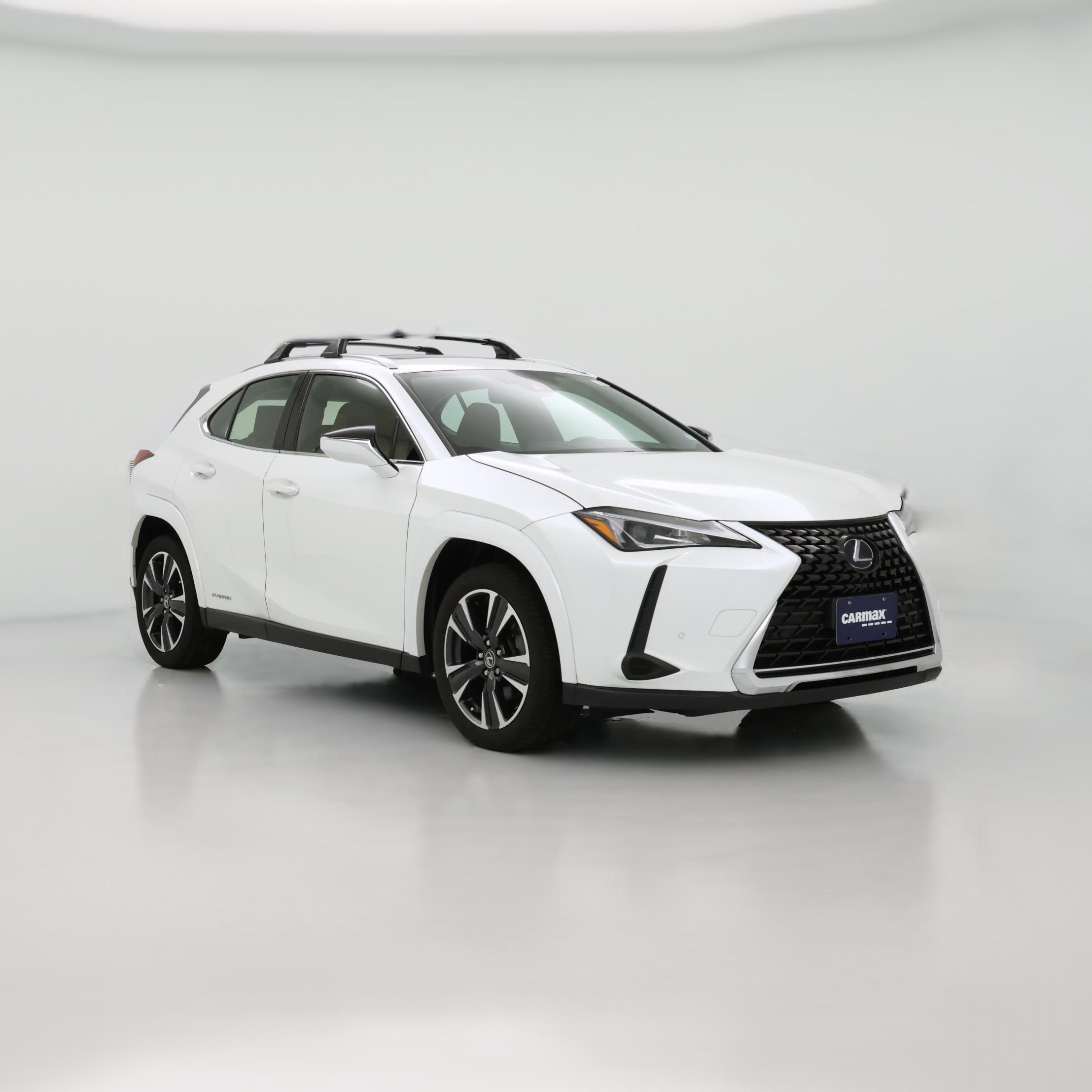 Thumbnail: 2022 Lexus UX - 1