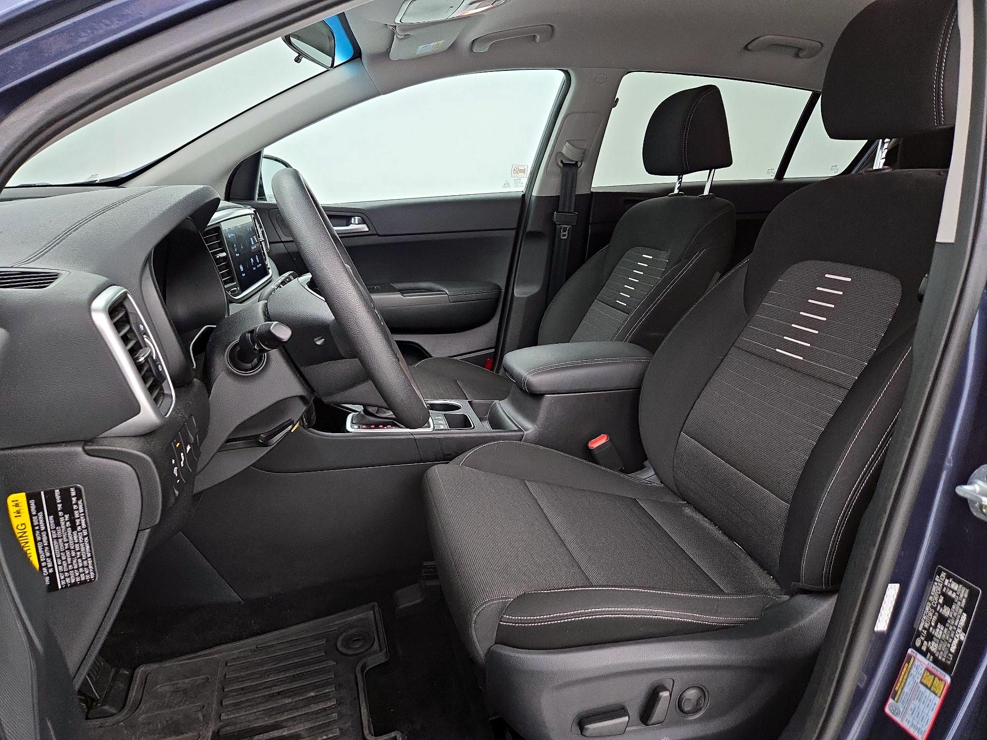 Thumbnail: 2020 Kia Sportage - 11