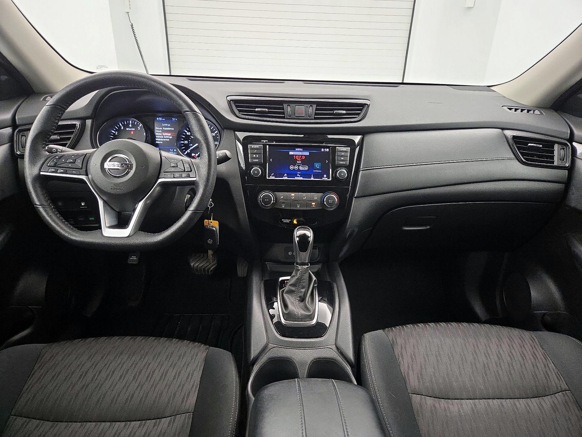 Thumbnail: 2020 Nissan Rogue - 9