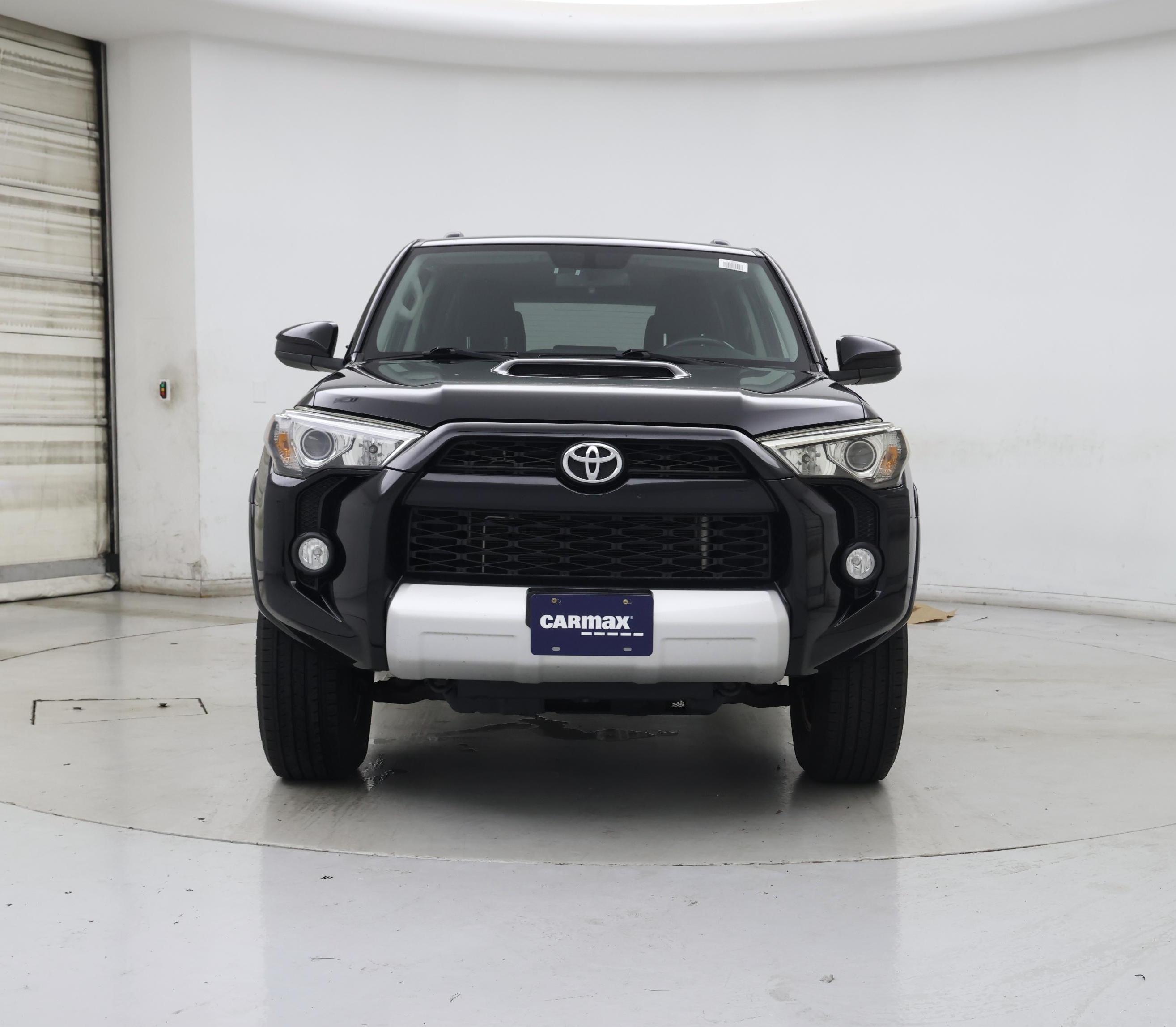 Thumbnail: 2015 Toyota 4Runner - 5