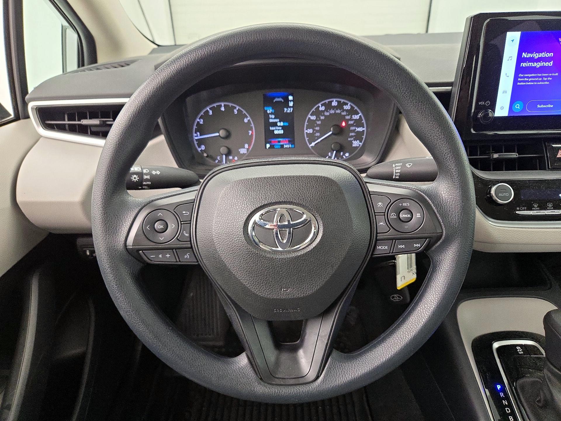 Thumbnail: 2023 Toyota Corolla - 10