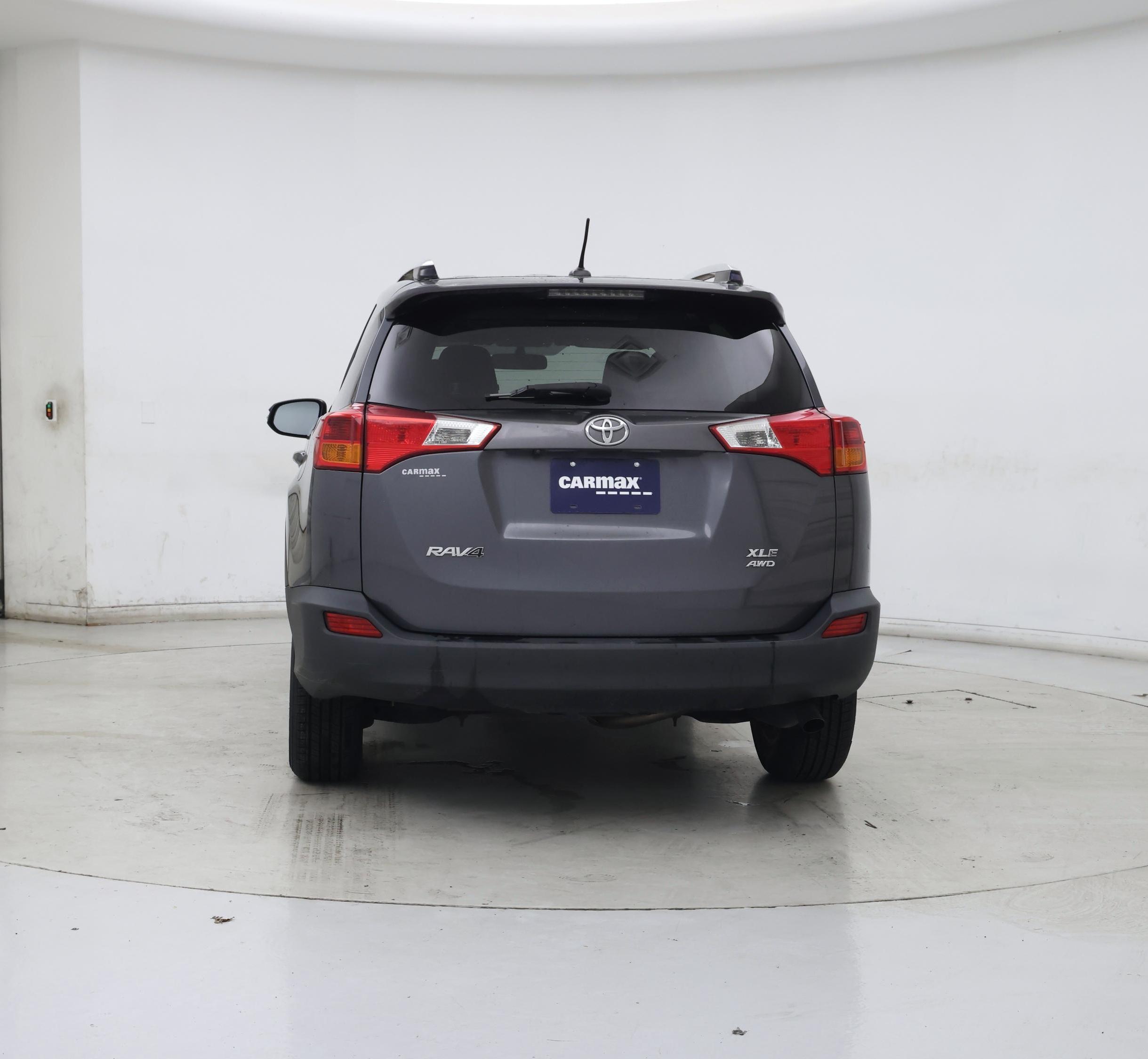 Thumbnail: 2014 Toyota RAV4 - 6