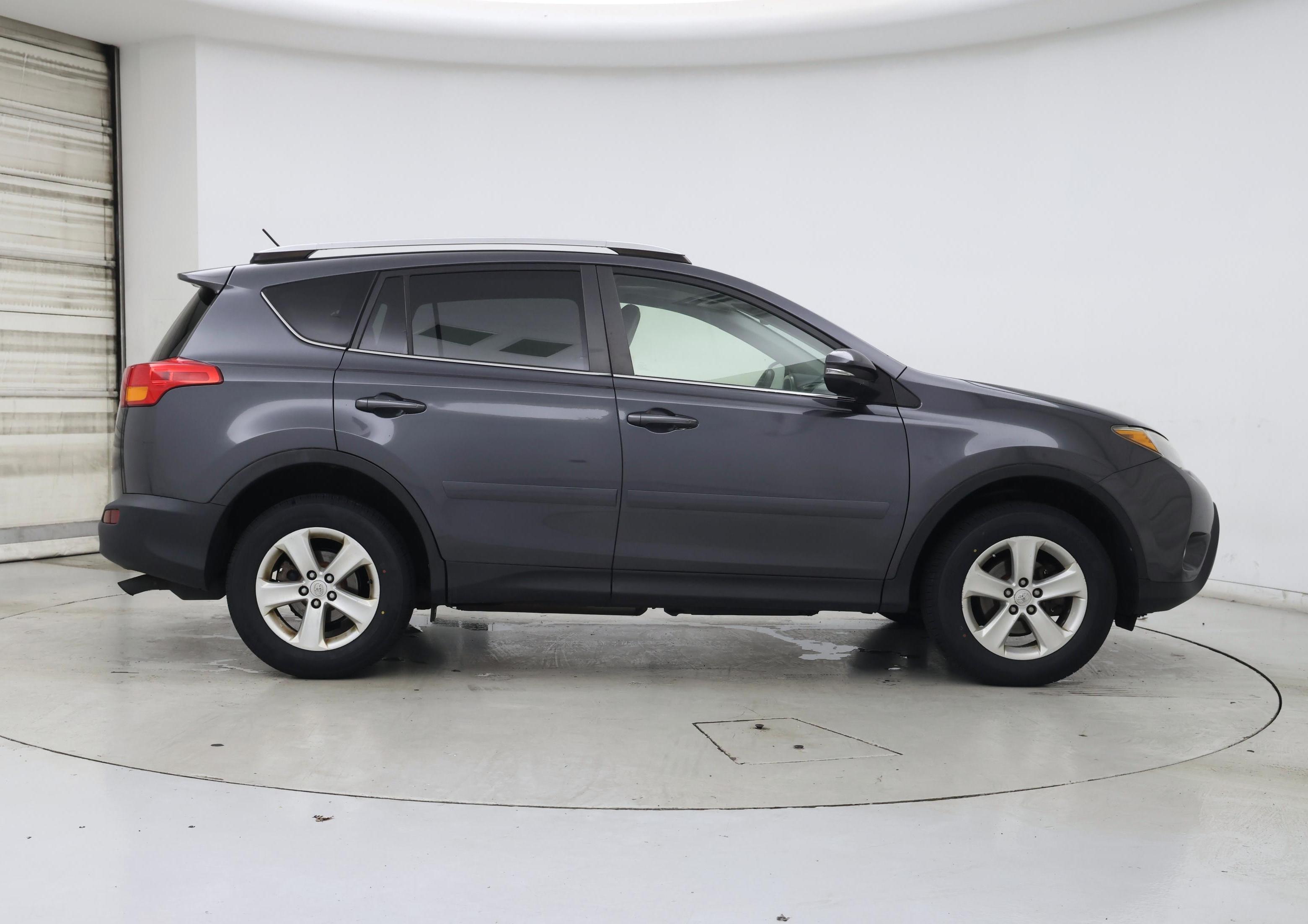 Thumbnail: 2014 Toyota RAV4 - 7