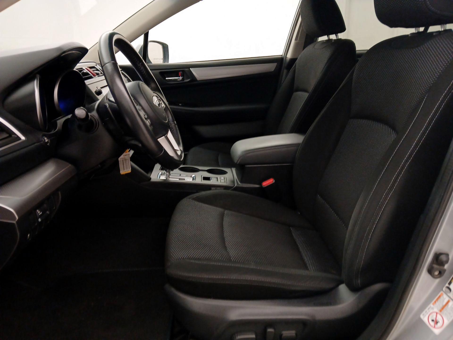 Thumbnail: 2017 Subaru Outback - 9