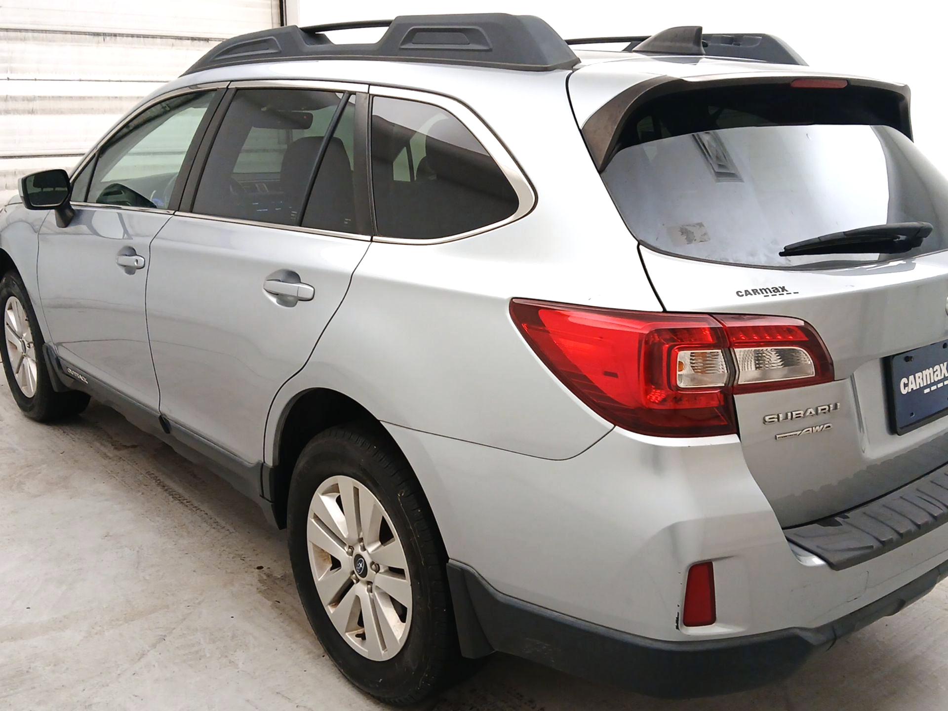Thumbnail: 2017 Subaru Outback - 7