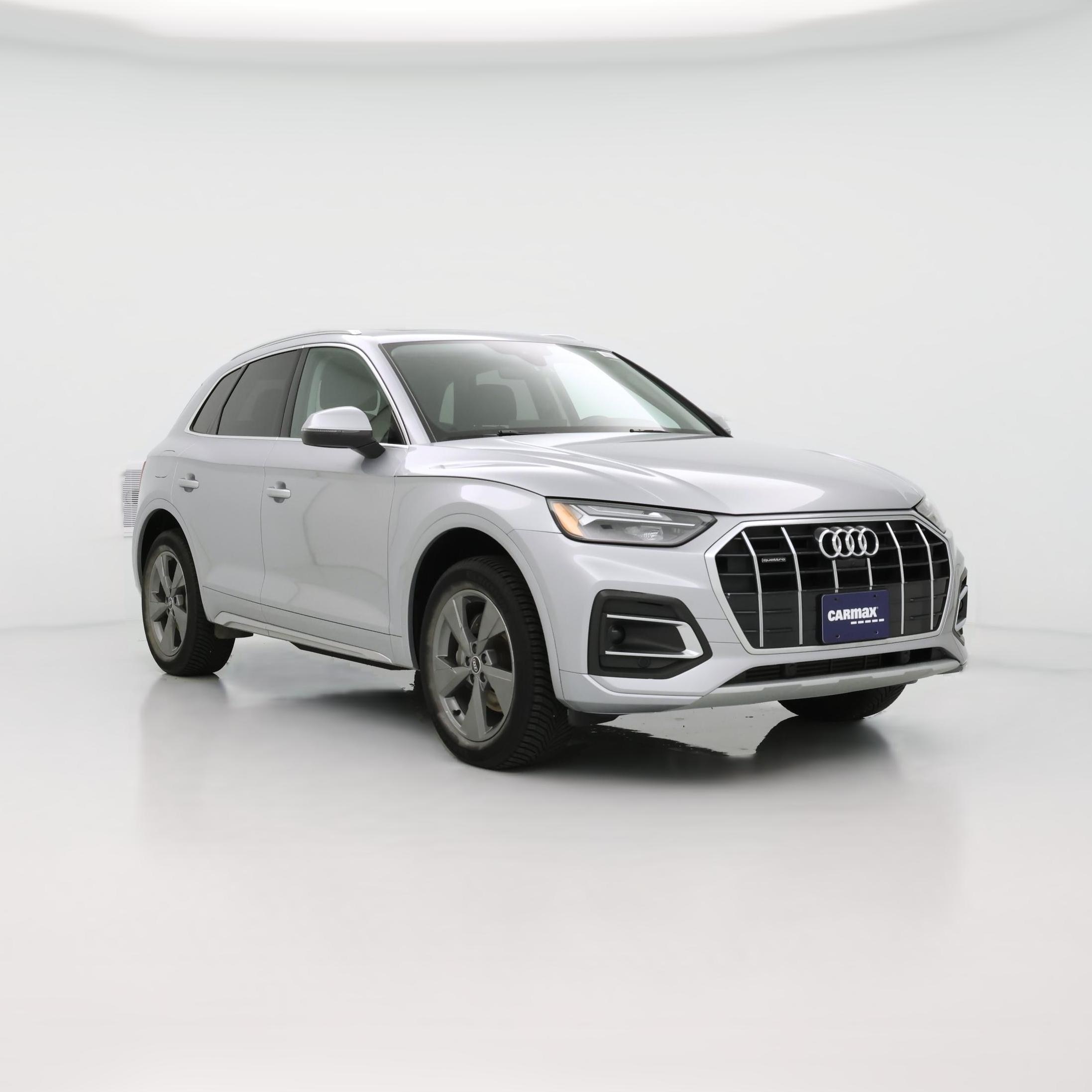 Thumbnail: 2022 Audi Q5 - 1