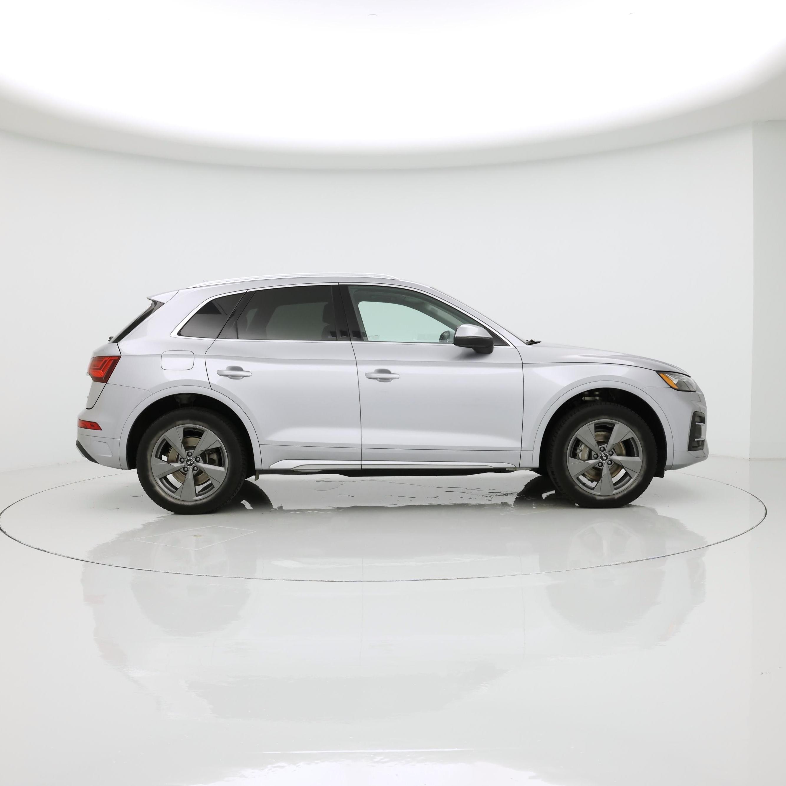 Thumbnail: 2022 Audi Q5 - 7