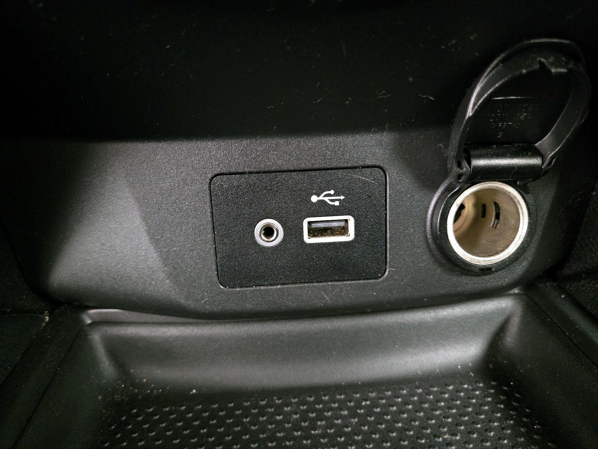 Thumbnail: 2020 Nissan Rogue - 18