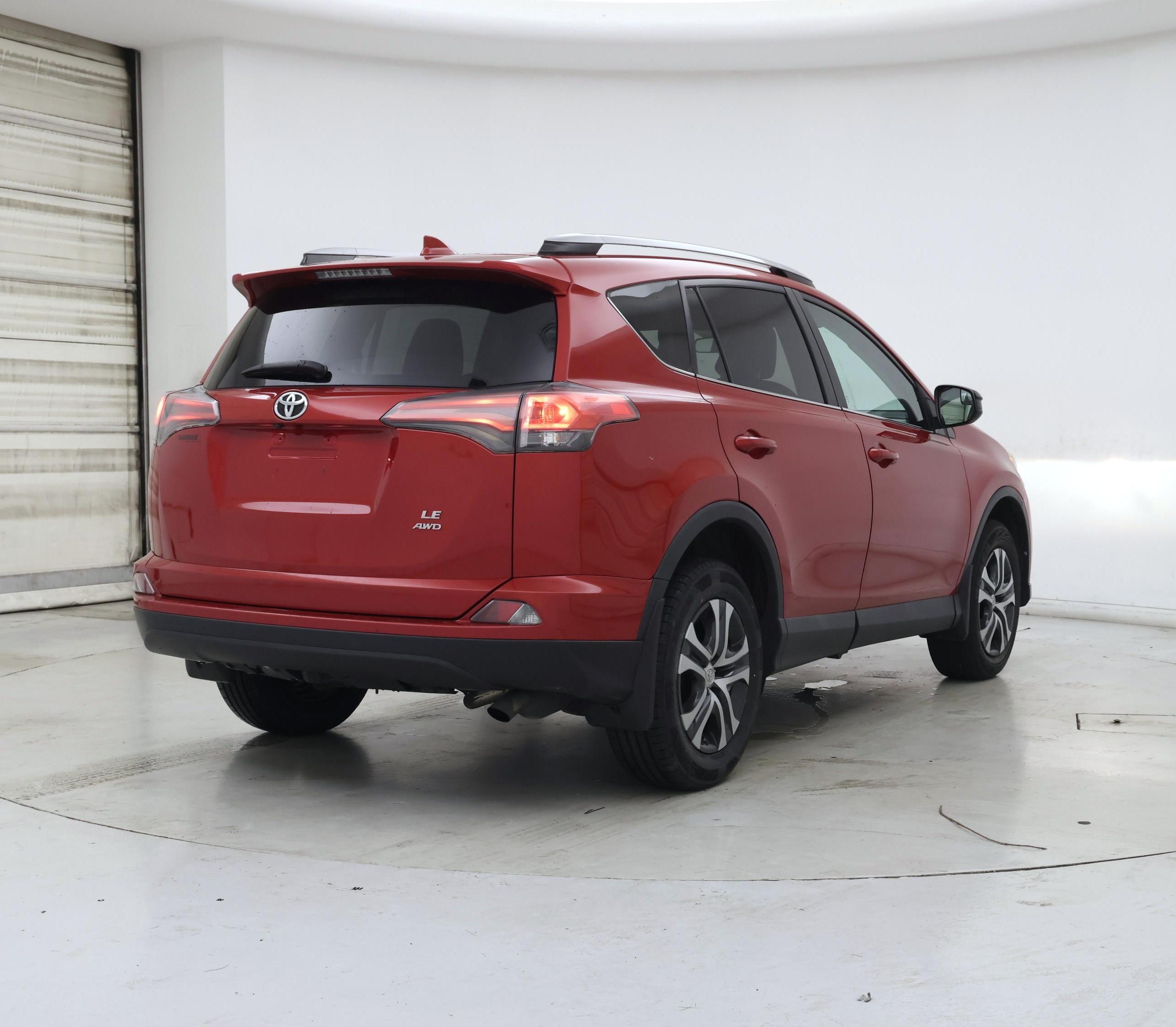 Thumbnail: 2017 Toyota RAV4 - 8