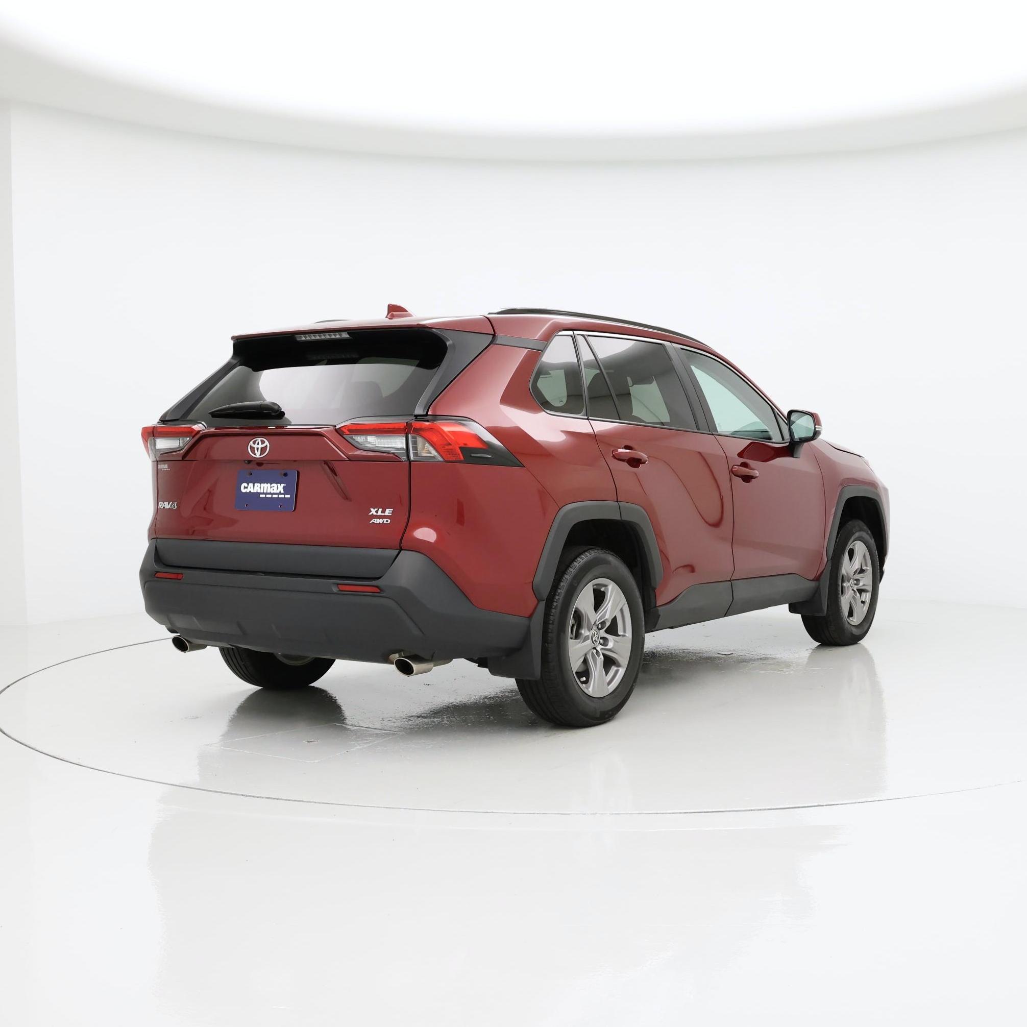 Thumbnail: 2023 Toyota RAV4 - 8