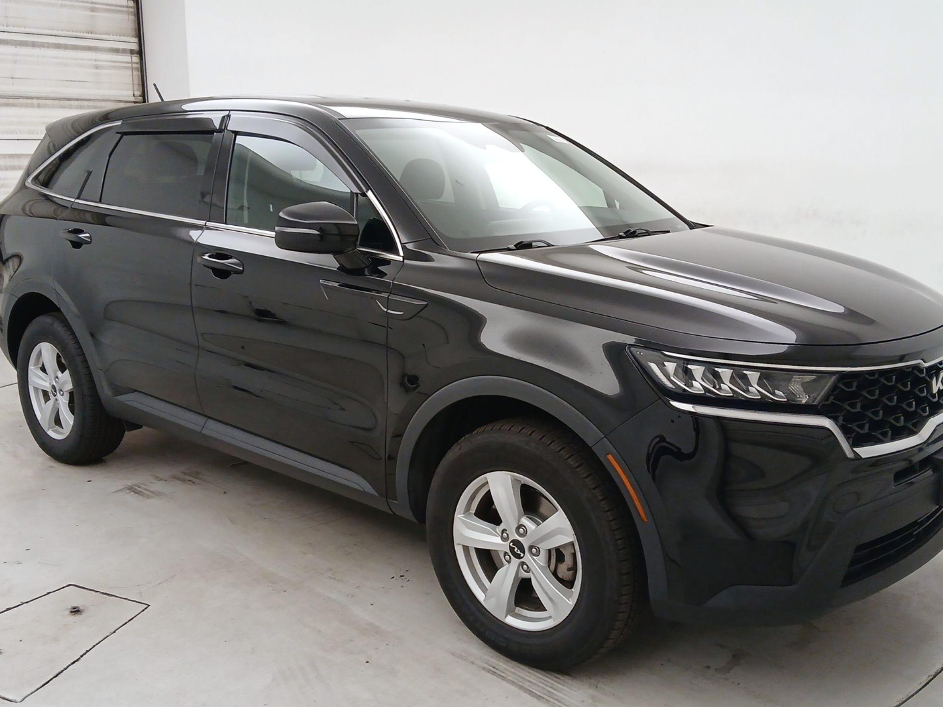 Thumbnail: 2022 Kia Sorento - 1