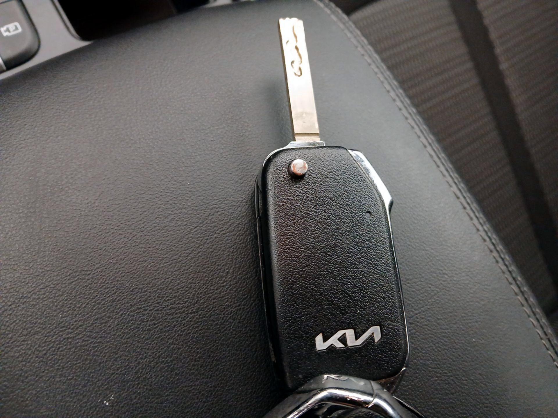 Thumbnail: 2022 Kia Sorento - 20