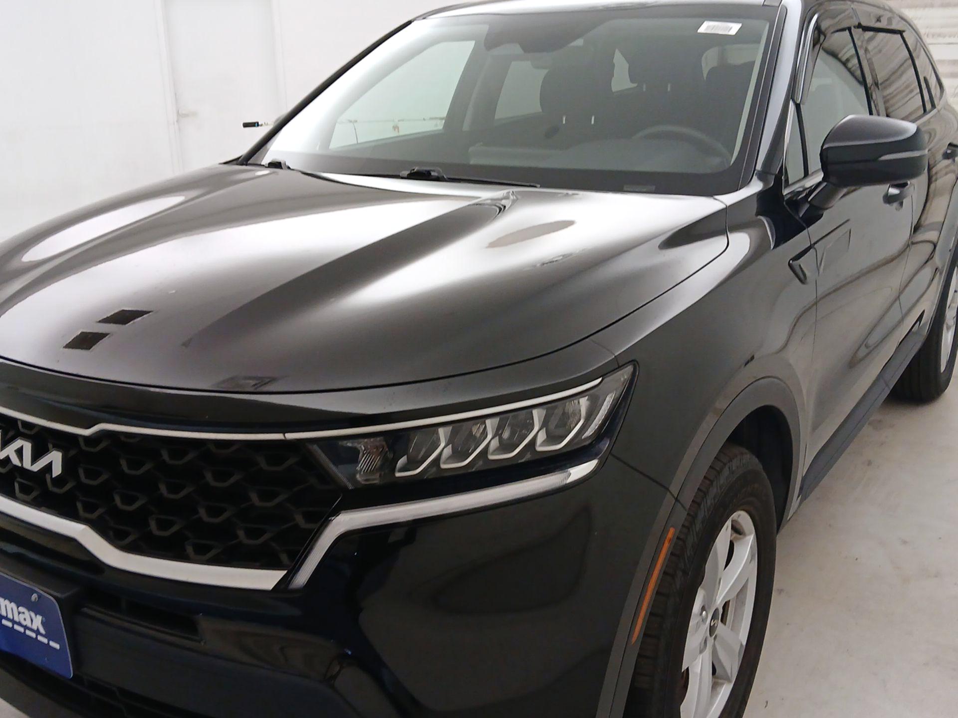 Thumbnail: 2022 Kia Sorento - 3