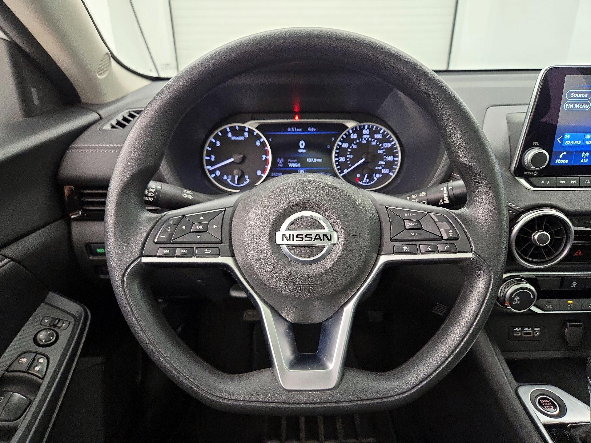 Thumbnail: 2023 Nissan Sentra - 10