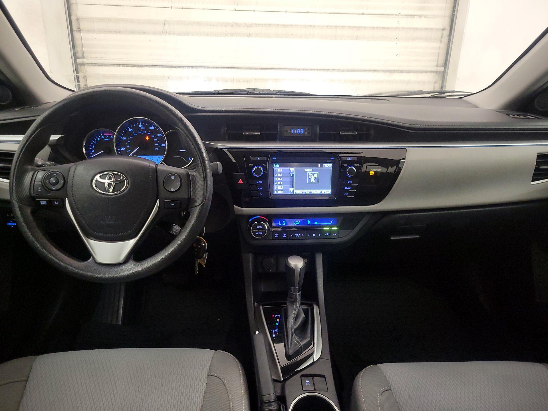 Thumbnail: 2016 Toyota Corolla - 9