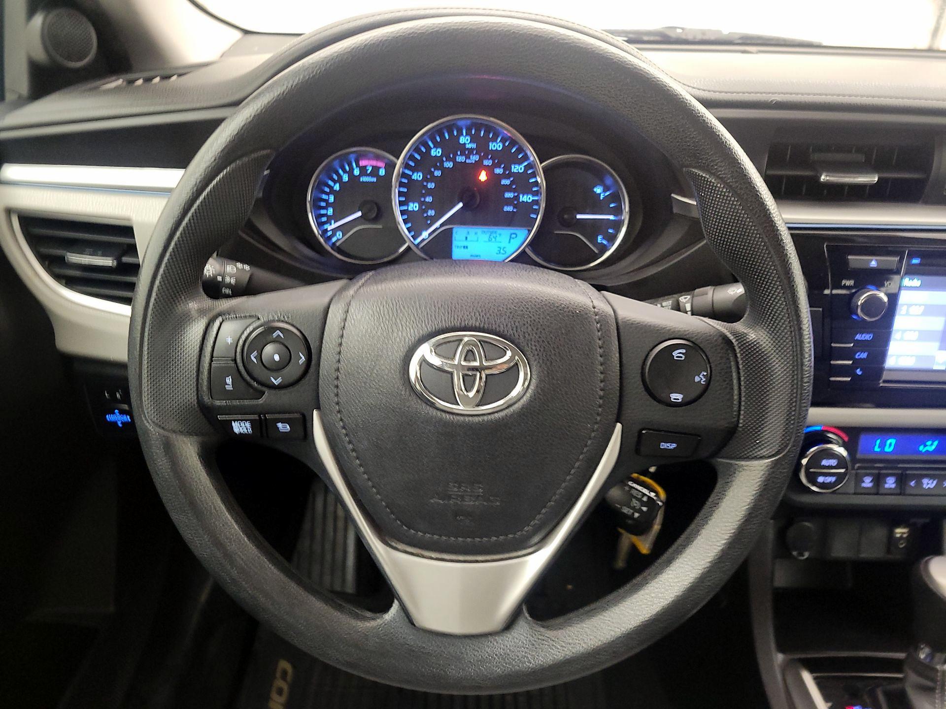 Thumbnail: 2016 Toyota Corolla - 10