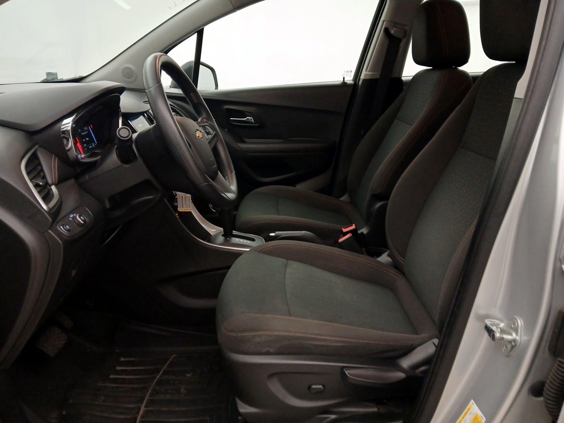 Thumbnail: 2018 Chevrolet Trax - 11