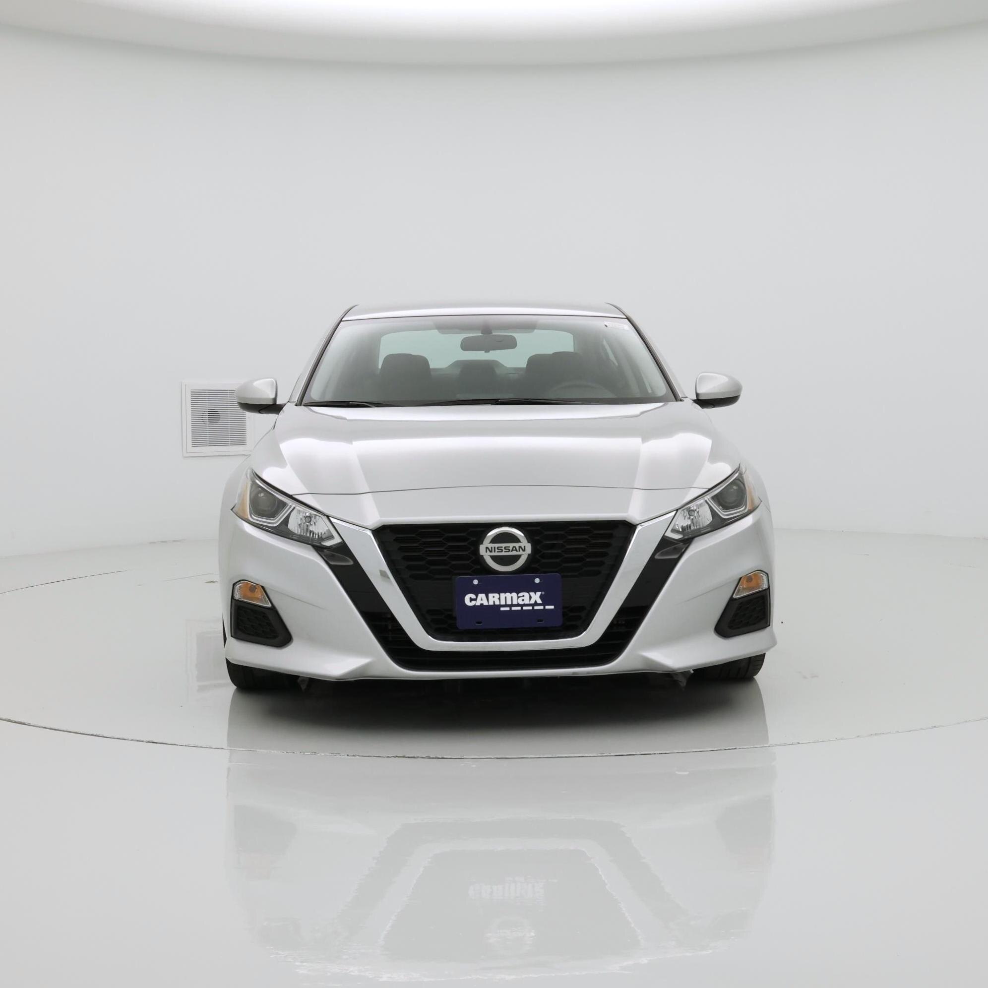 Thumbnail: 2020 Nissan Altima - 5