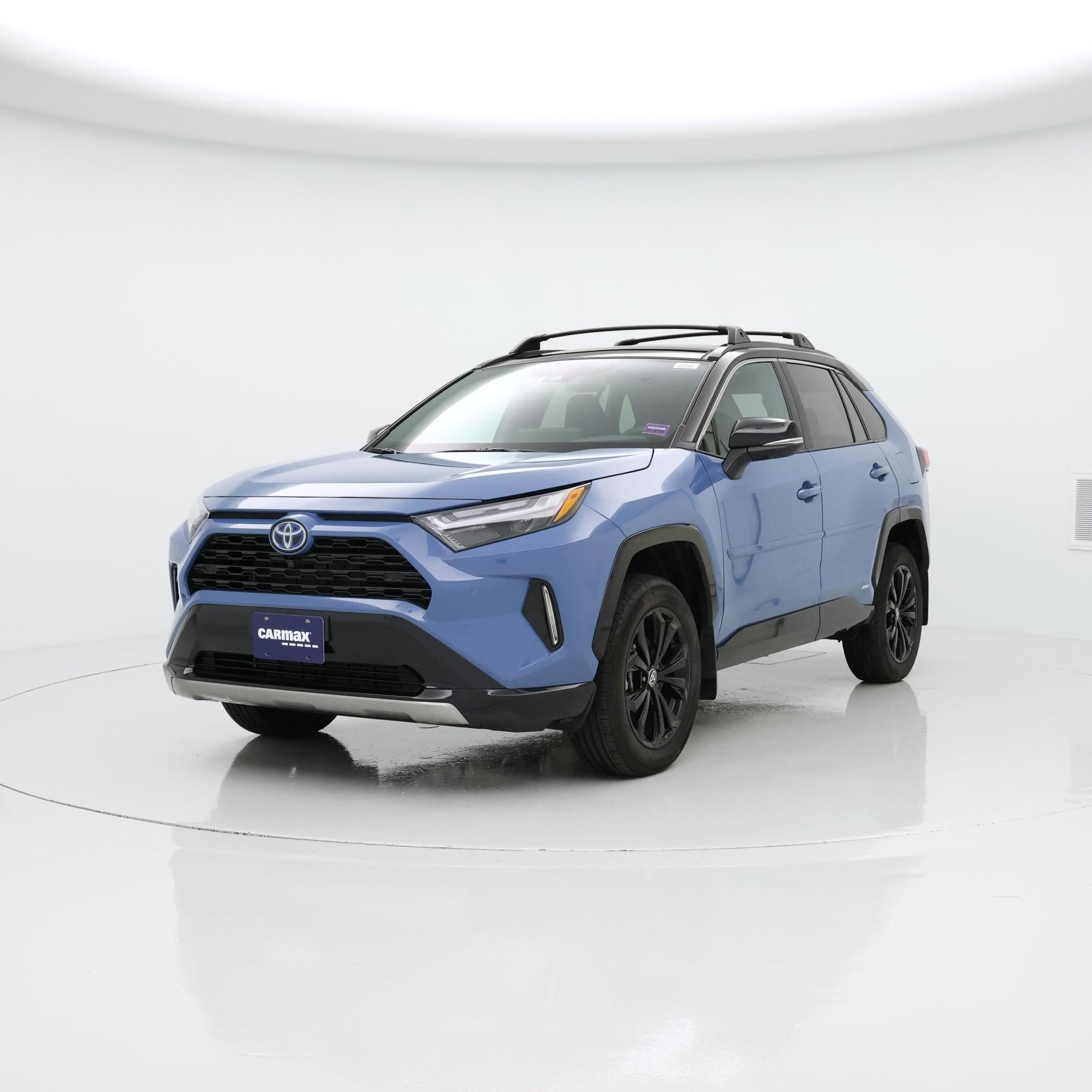 Thumbnail: 2023 Toyota RAV4 - 4