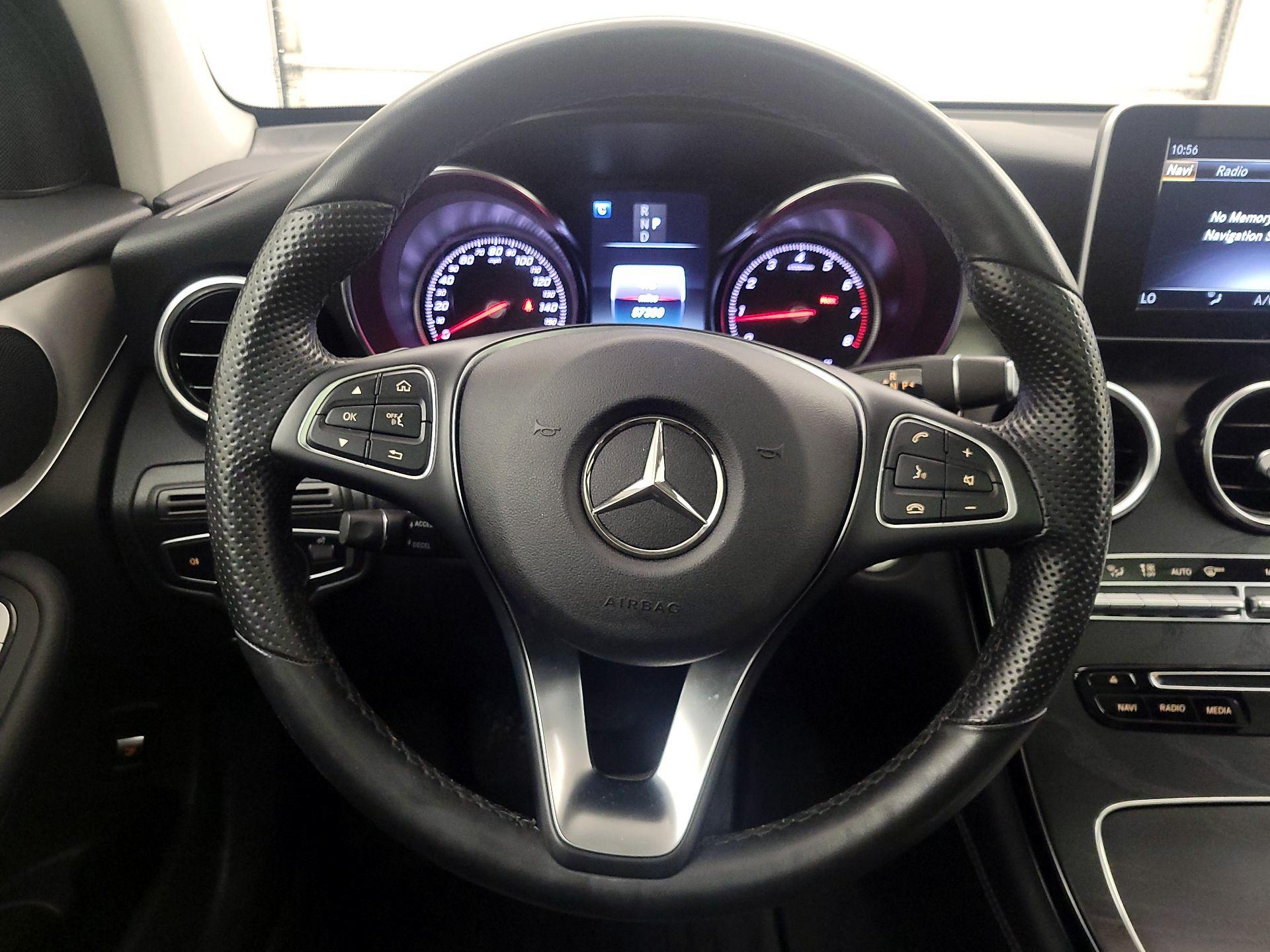 Thumbnail: 2019 Mercedes-Benz GLC - 10