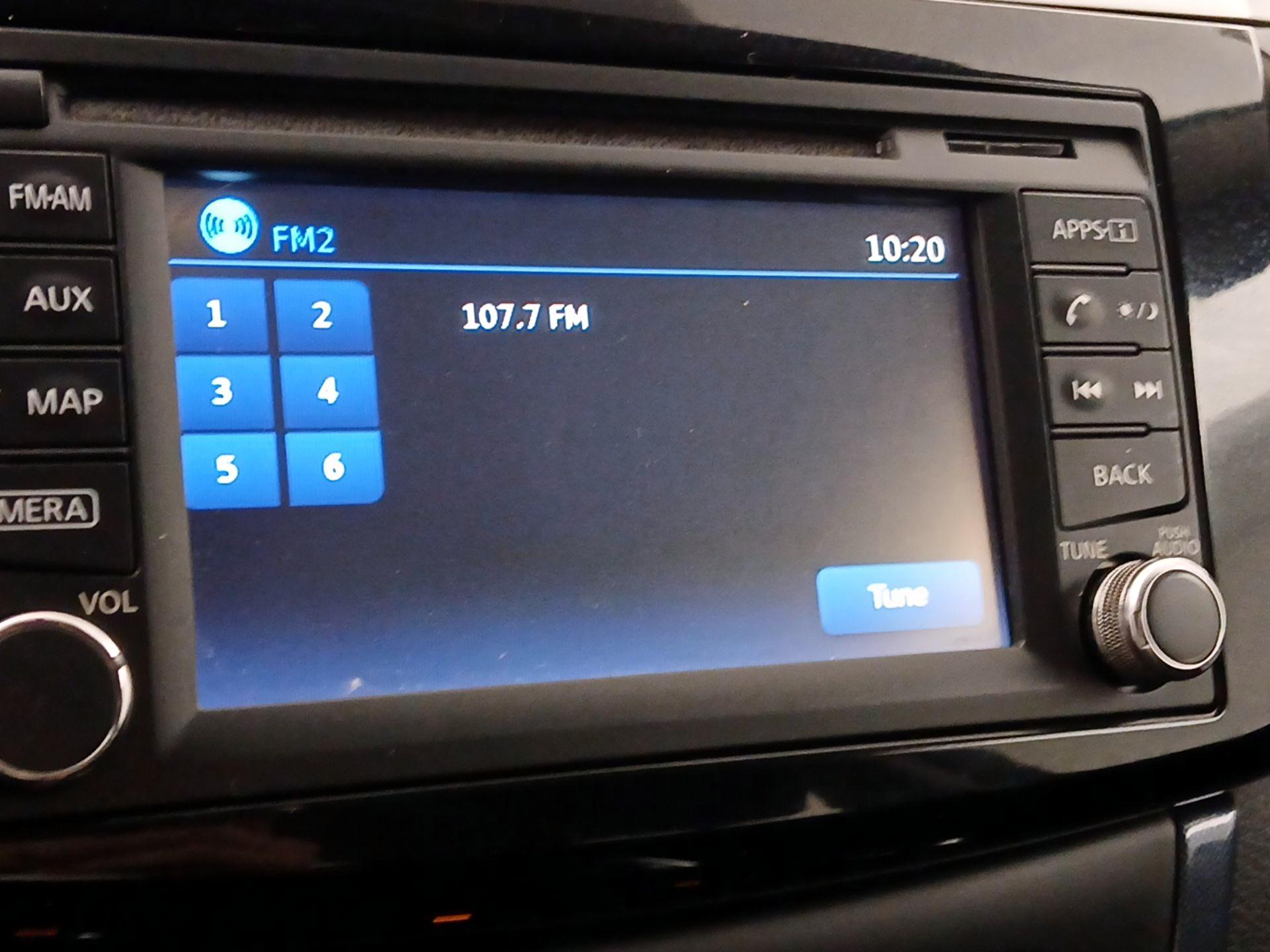 Thumbnail: 2016 Nissan Sentra - 13