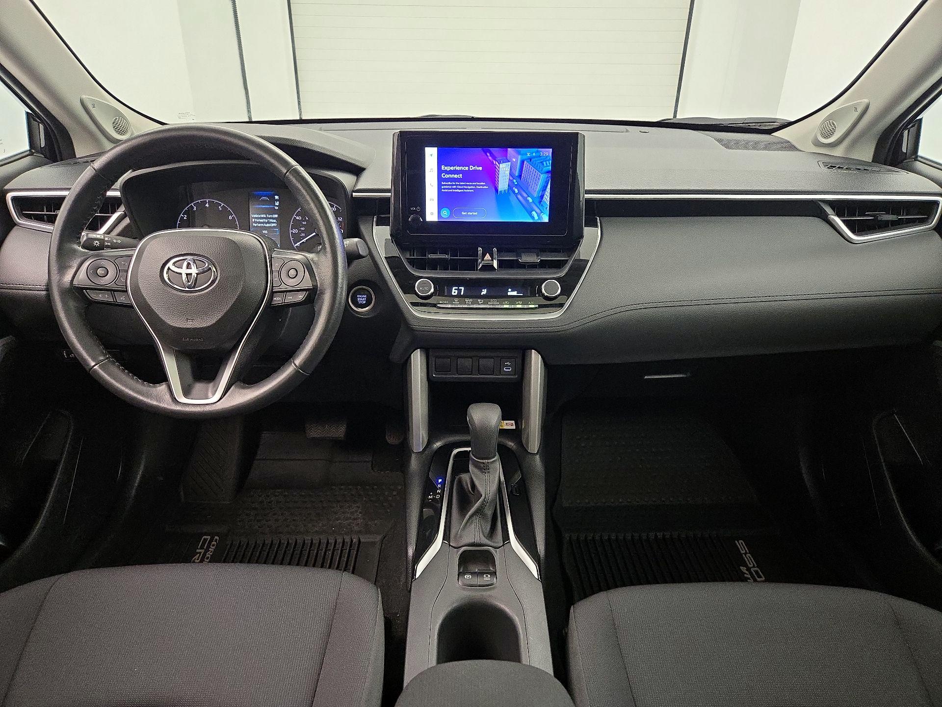 Thumbnail: 2023 Toyota Corolla Cross - 9