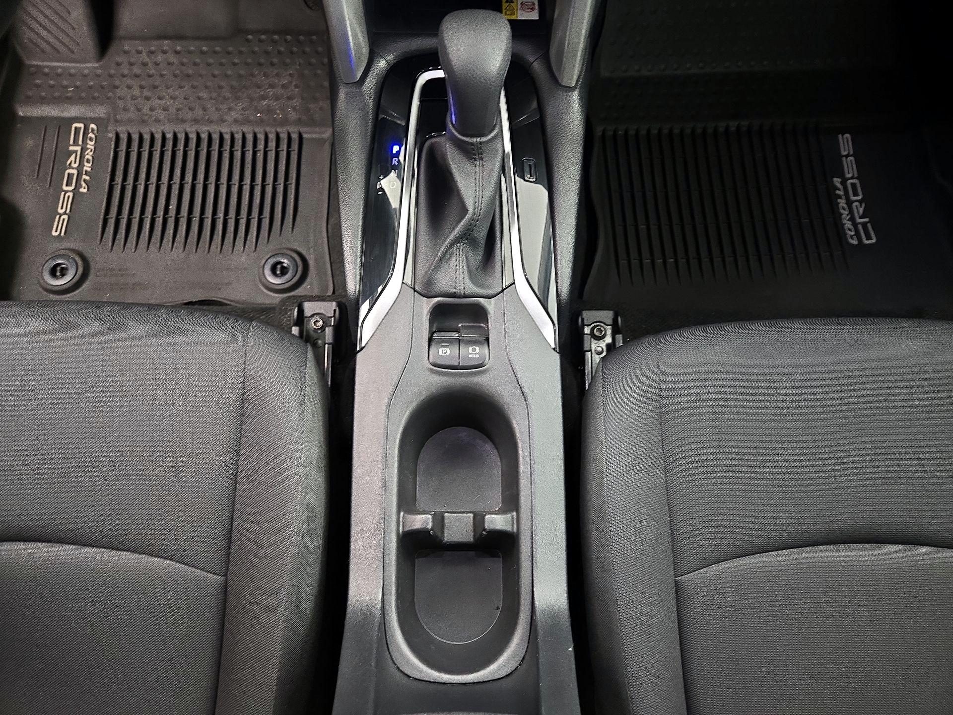 Thumbnail: 2023 Toyota Corolla Cross - 17