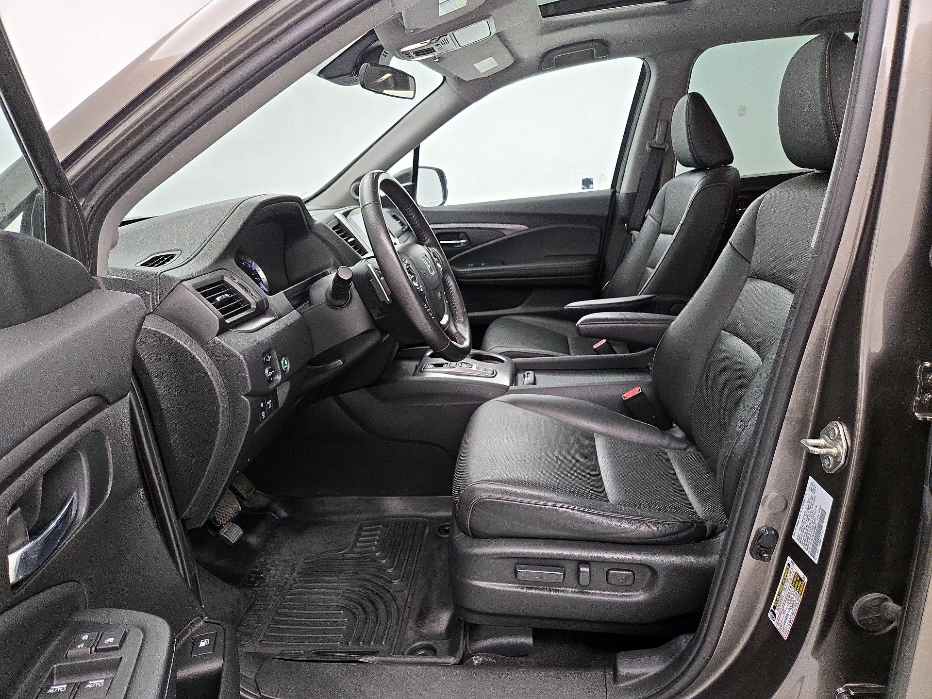 Thumbnail: 2020 Honda Ridgeline - 11