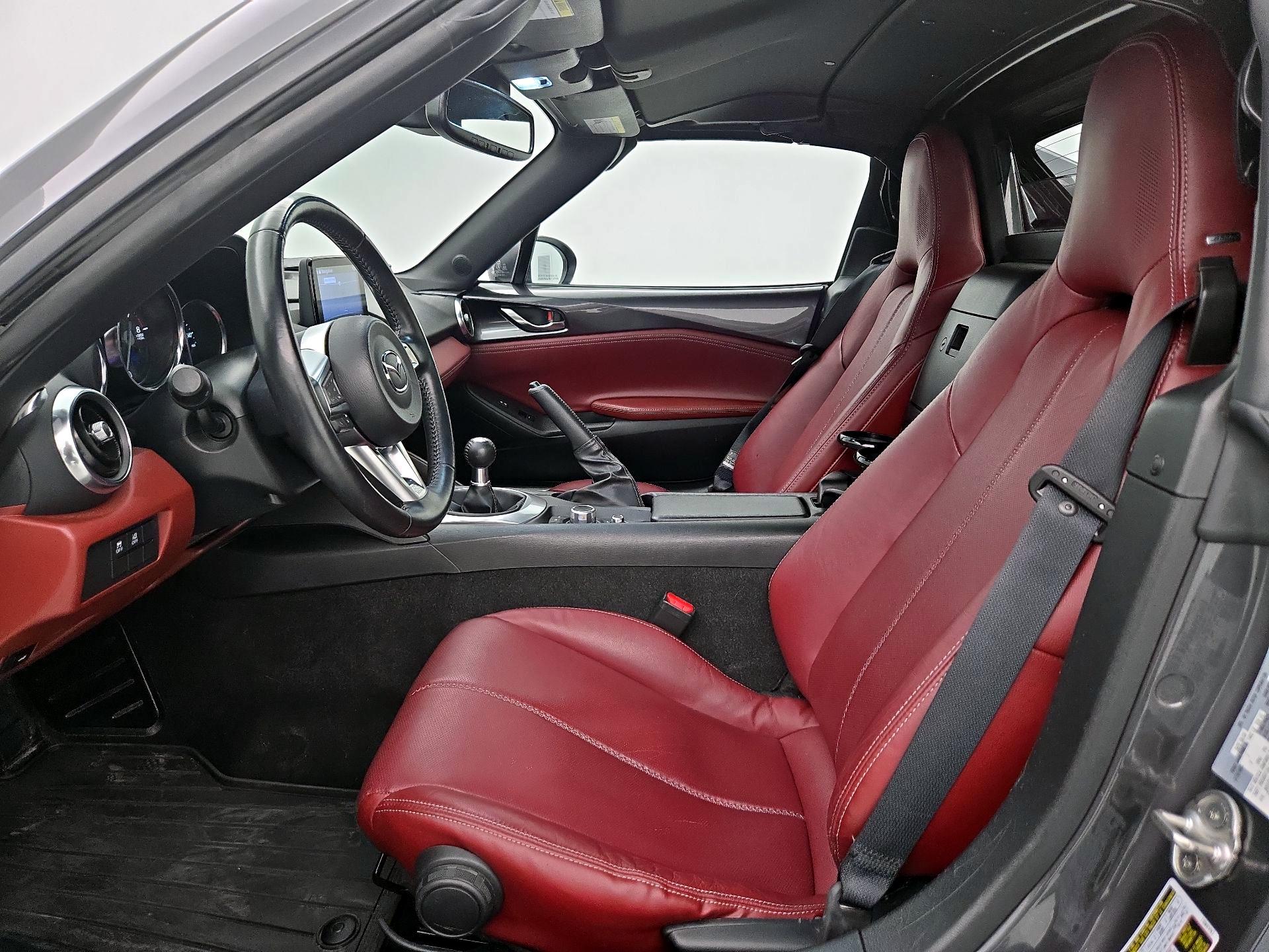 Thumbnail: 2020 Mazda MX-5 Miata - 11