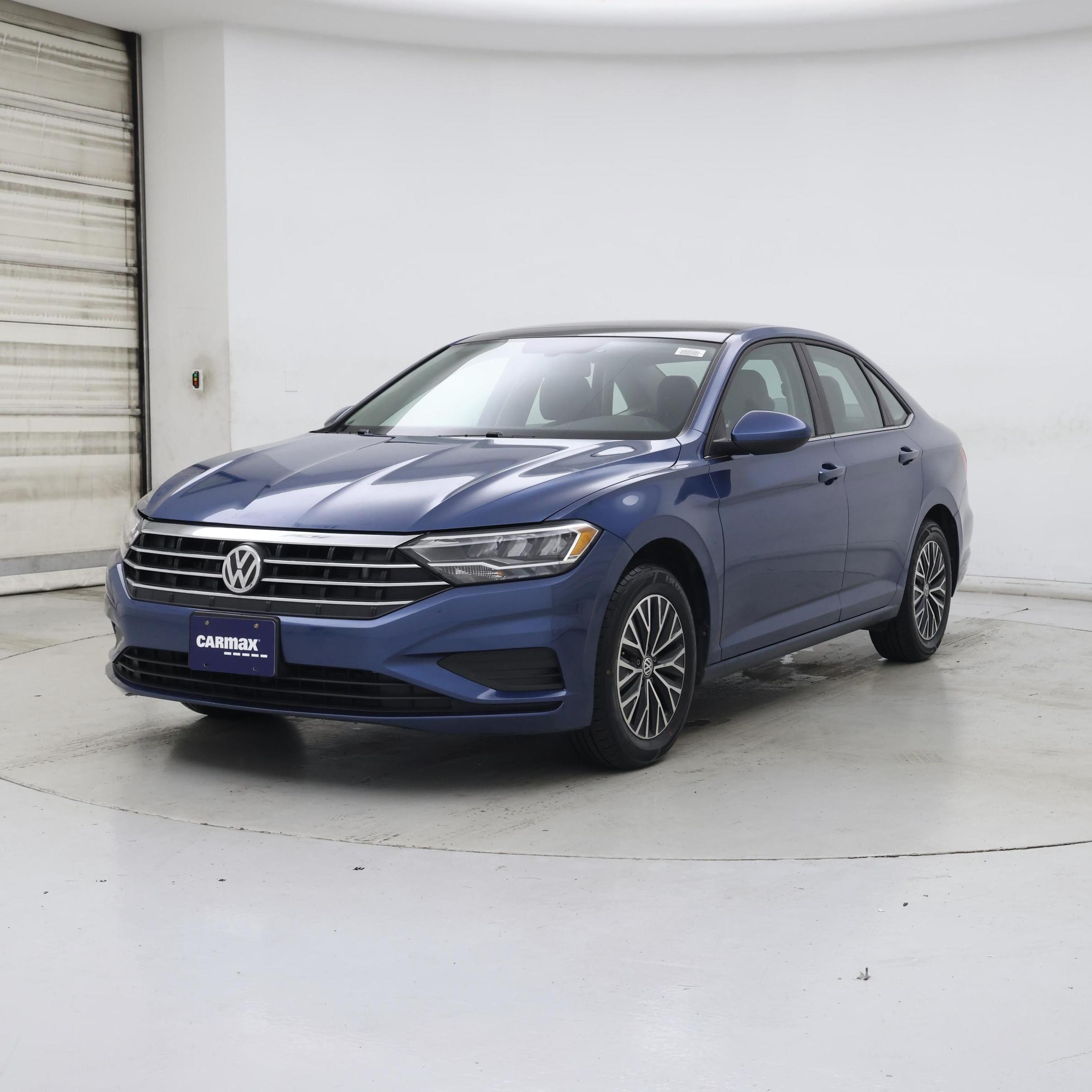 Thumbnail: 2019 Volkswagen Jetta - 4
