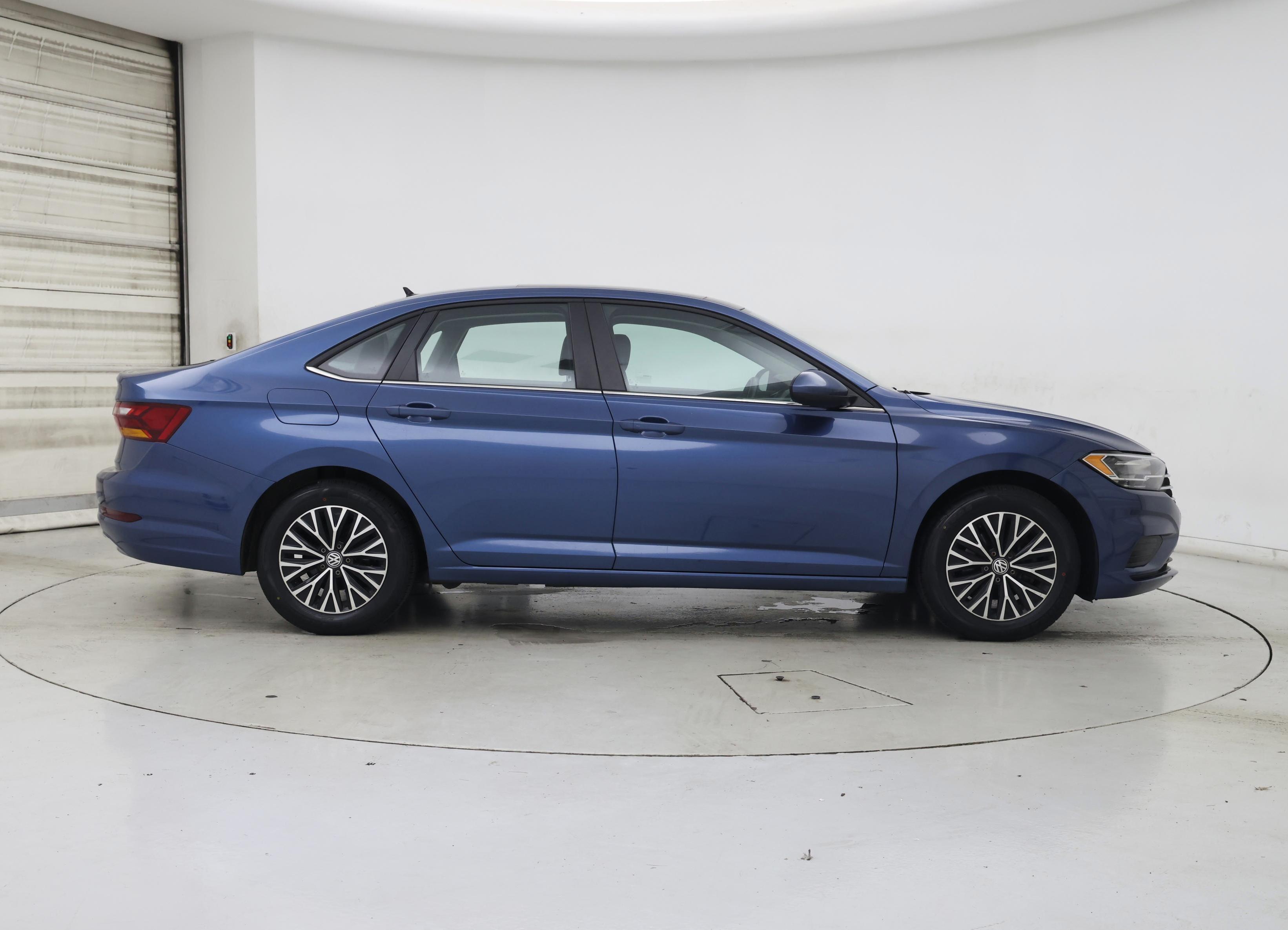 Thumbnail: 2019 Volkswagen Jetta - 7