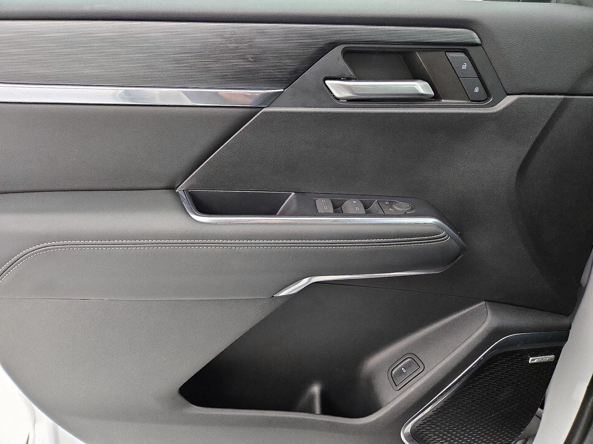 Thumbnail: 2024 GMC Acadia - 12