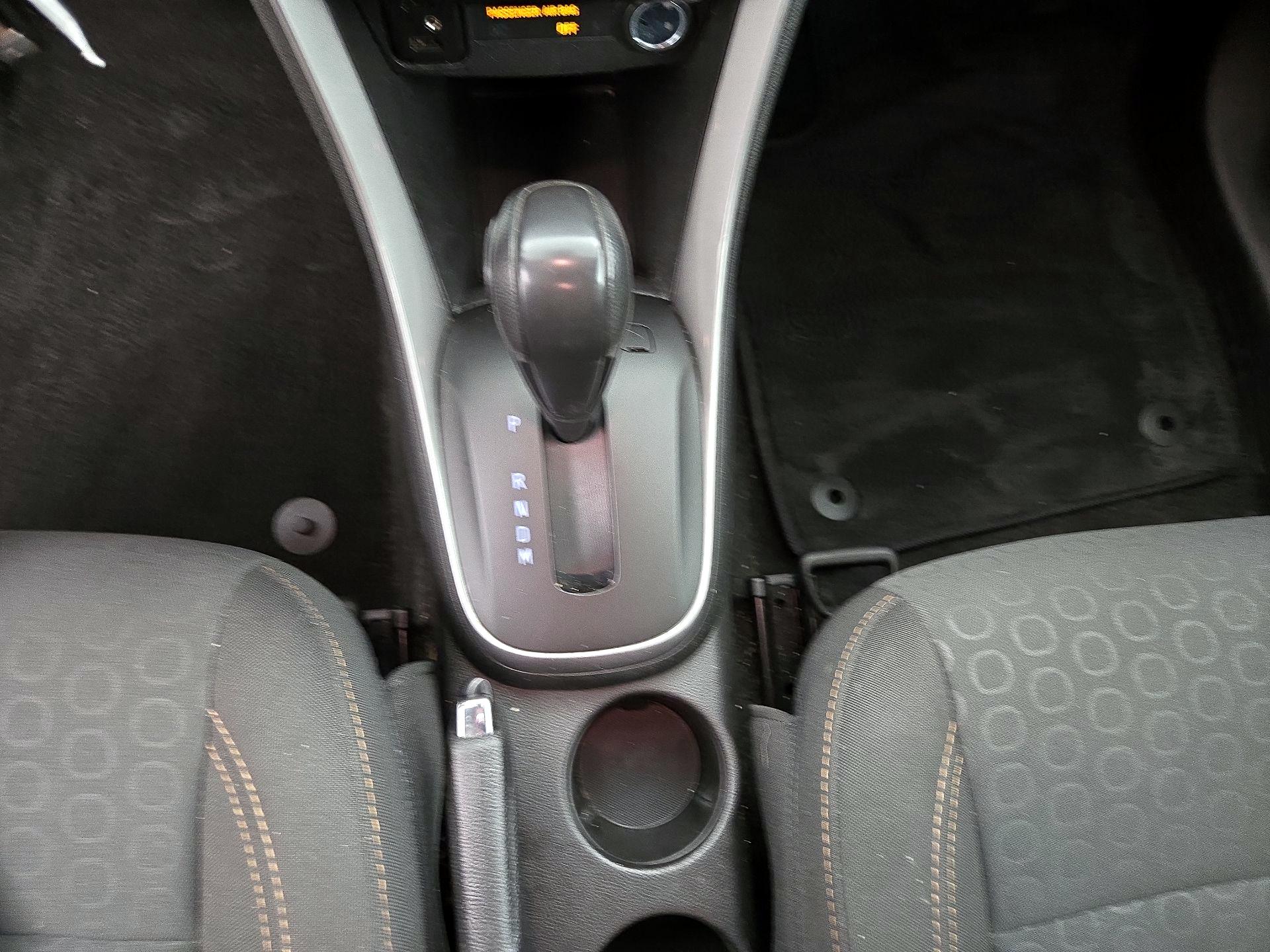 Thumbnail: 2021 Chevrolet Trax - 17