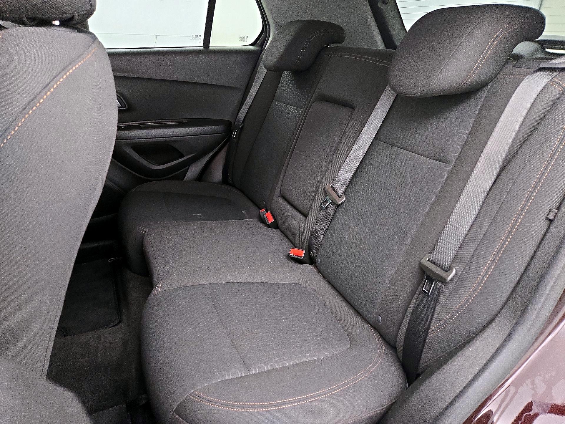 Thumbnail: 2021 Chevrolet Trax - 19