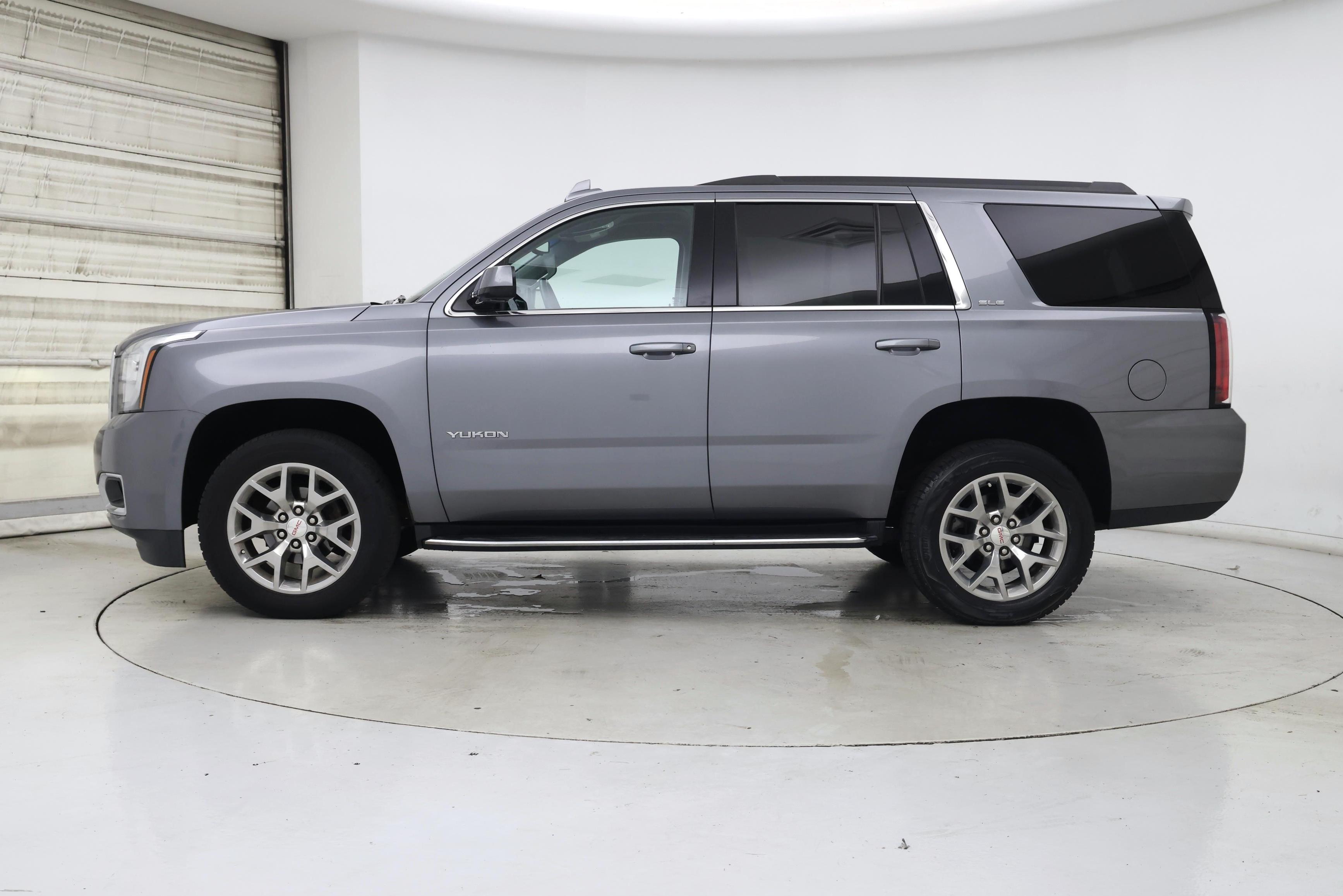 Thumbnail: 2019 GMC Yukon - 3