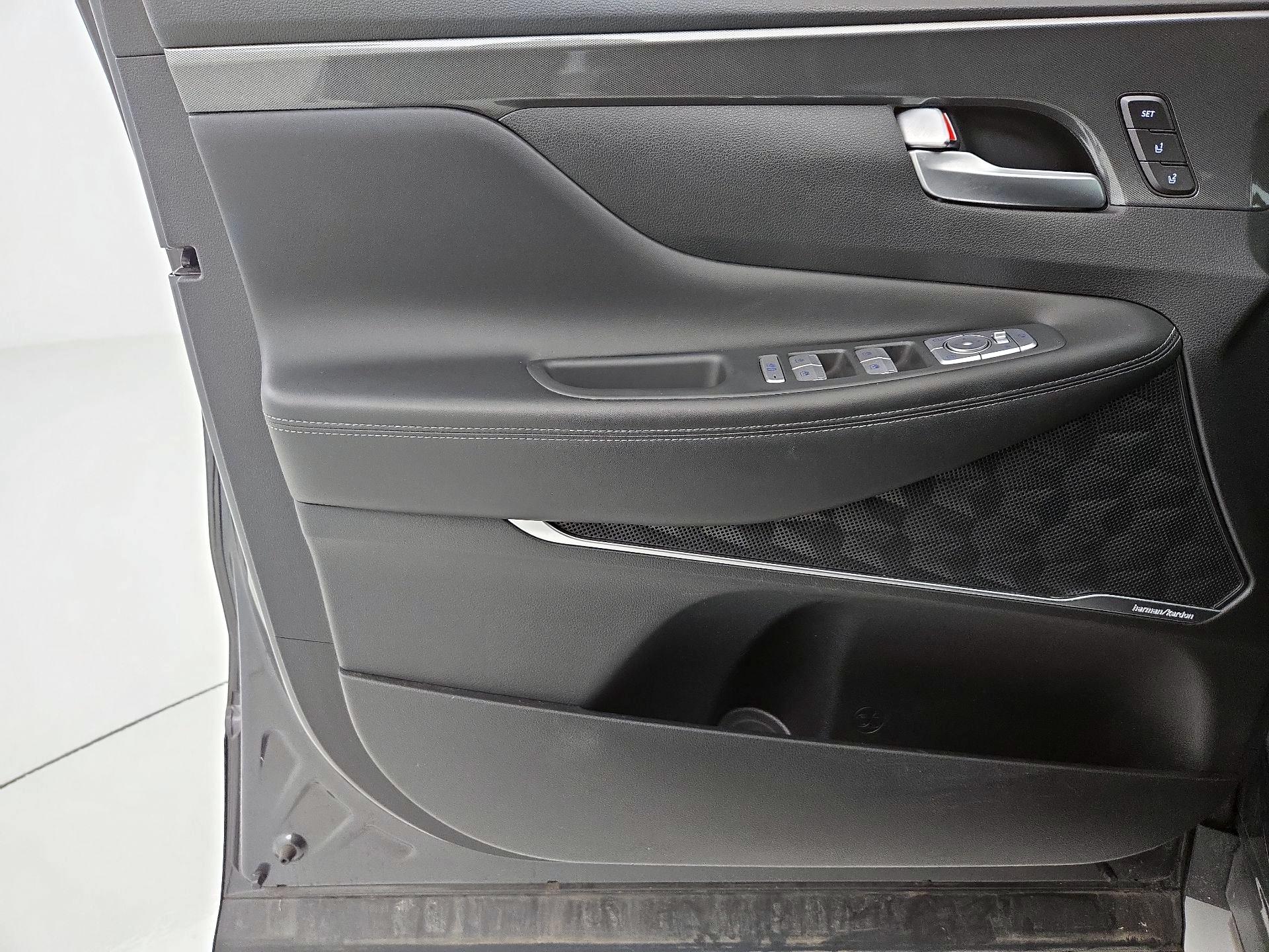 Thumbnail: 2023 Hyundai Santa Fe - 12