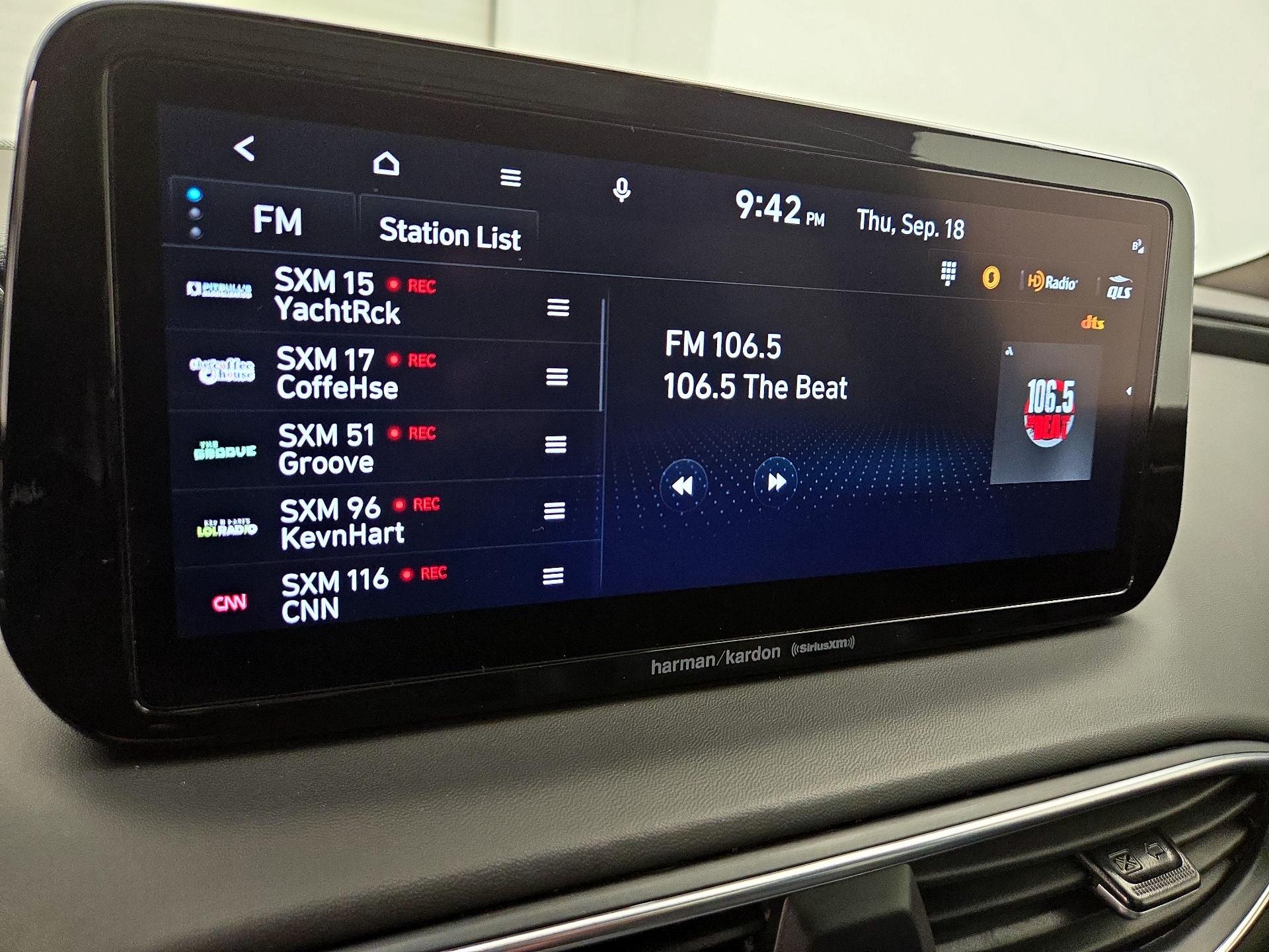 Thumbnail: 2023 Hyundai Santa Fe - 16