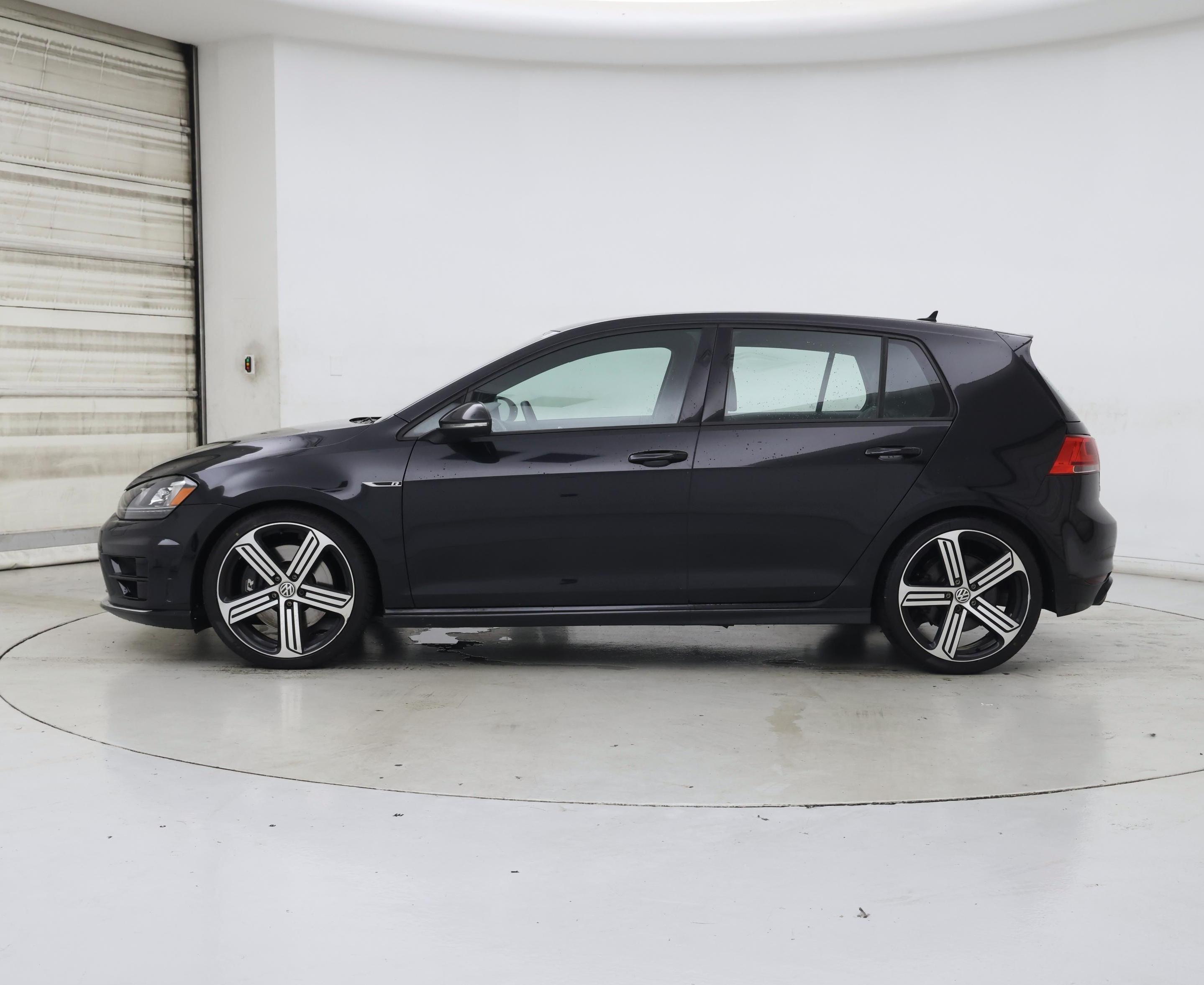 Thumbnail: 2016 Volkswagen Golf - 3