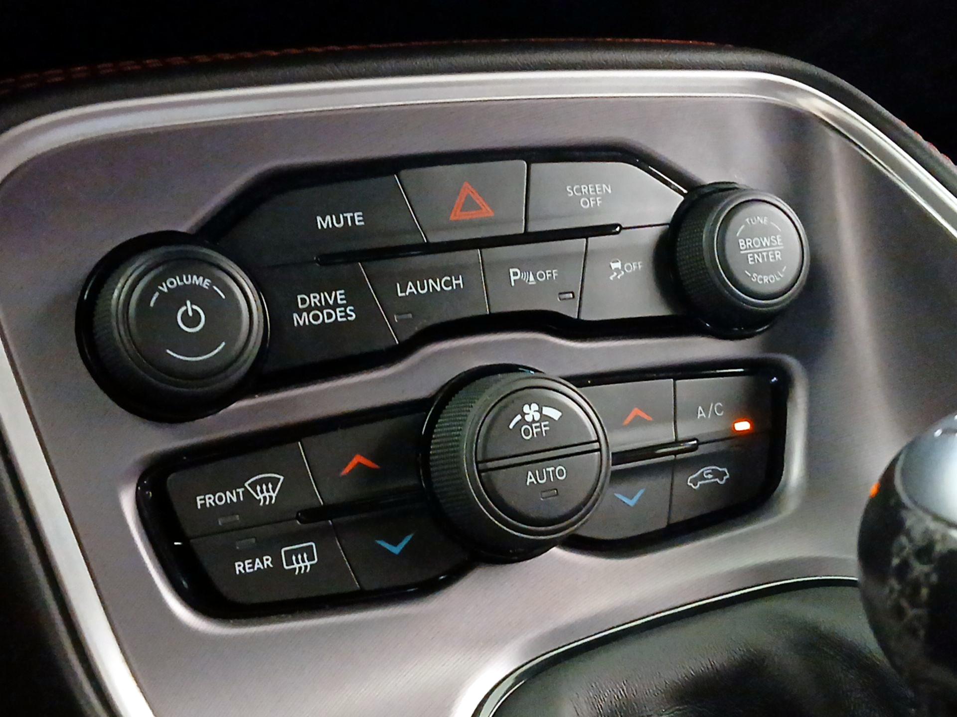 Thumbnail: 2019 Dodge Challenger - 17